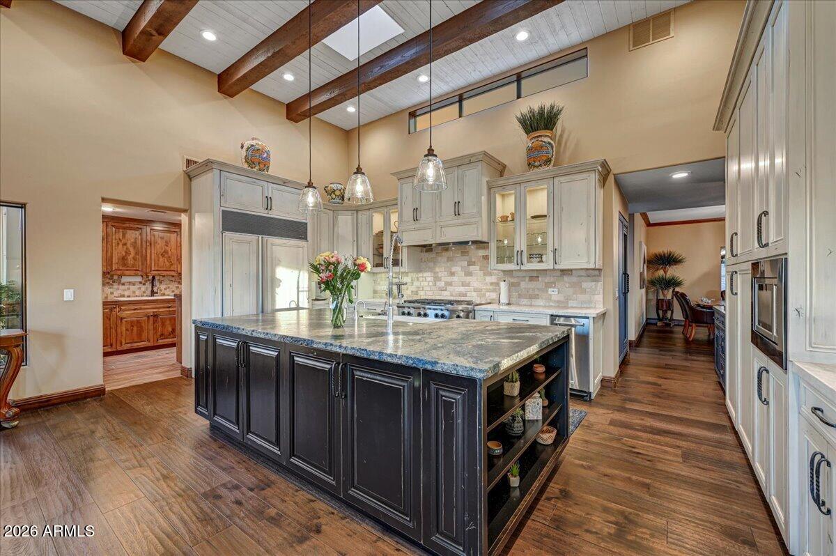 8343 E Spanish Boot Road