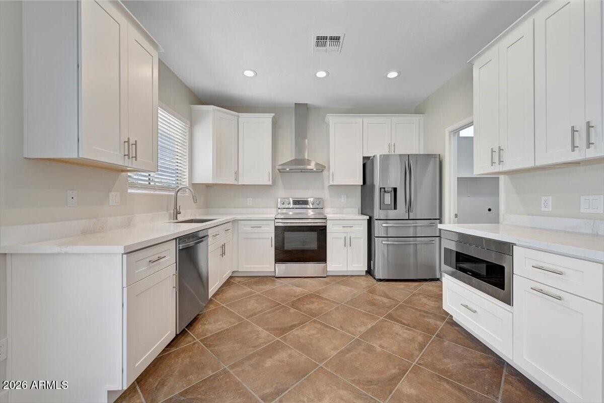42937 N OUTER BANK Court