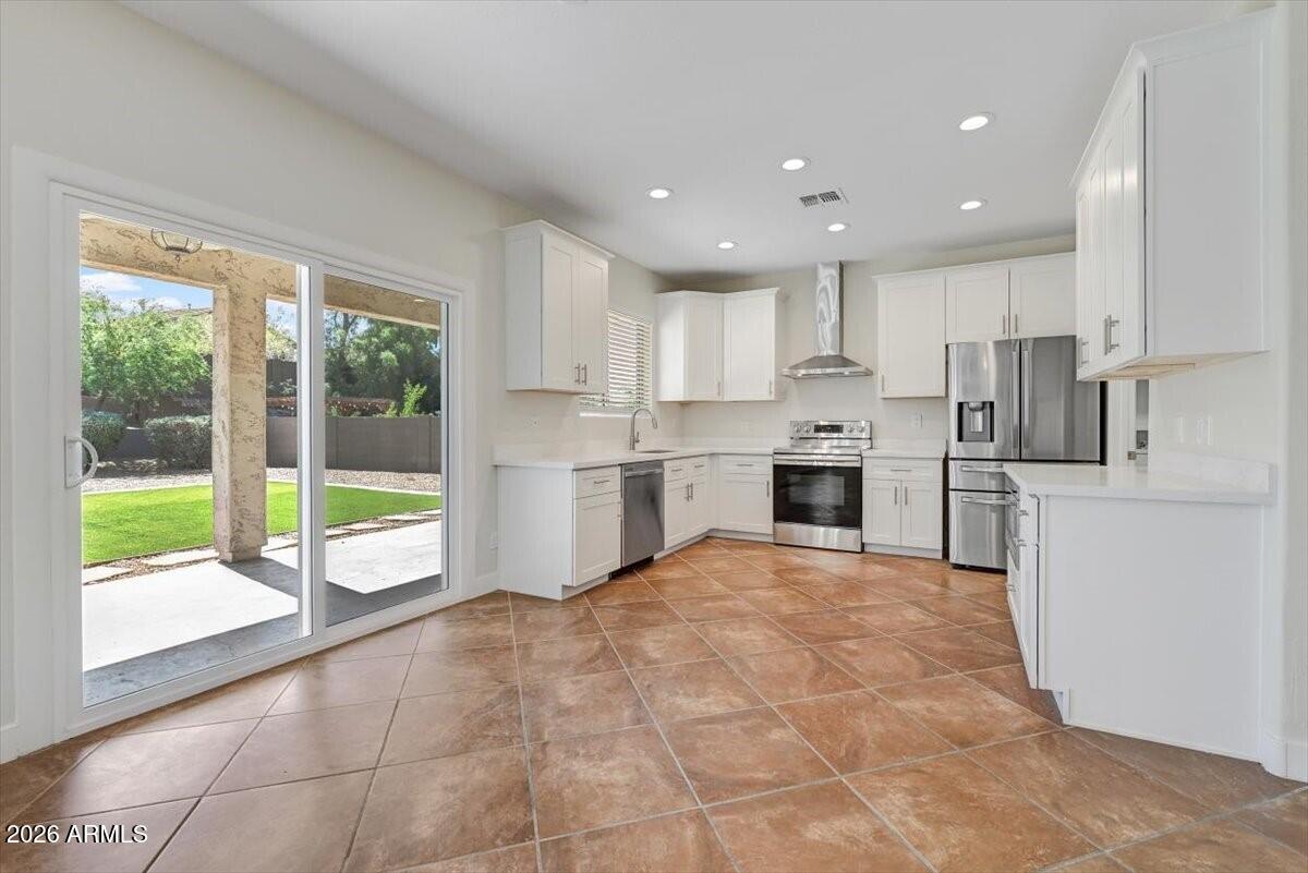 42937 N OUTER BANK Court