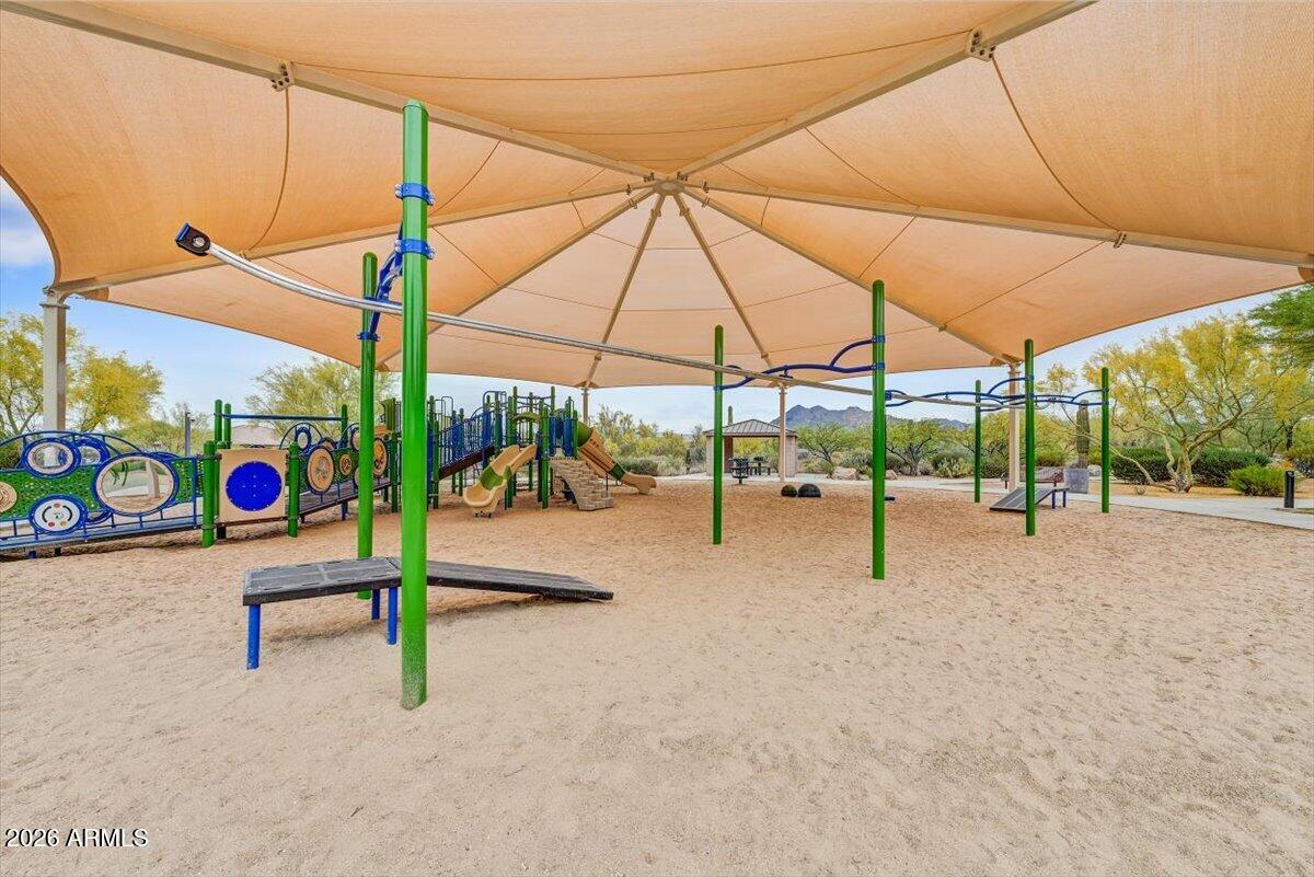 6221 E CALLE ESCUDA