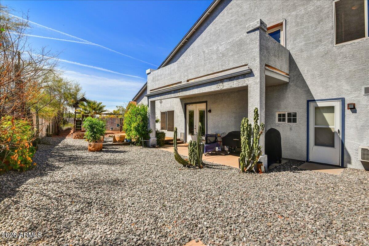 1418 E MALAPAI Drive