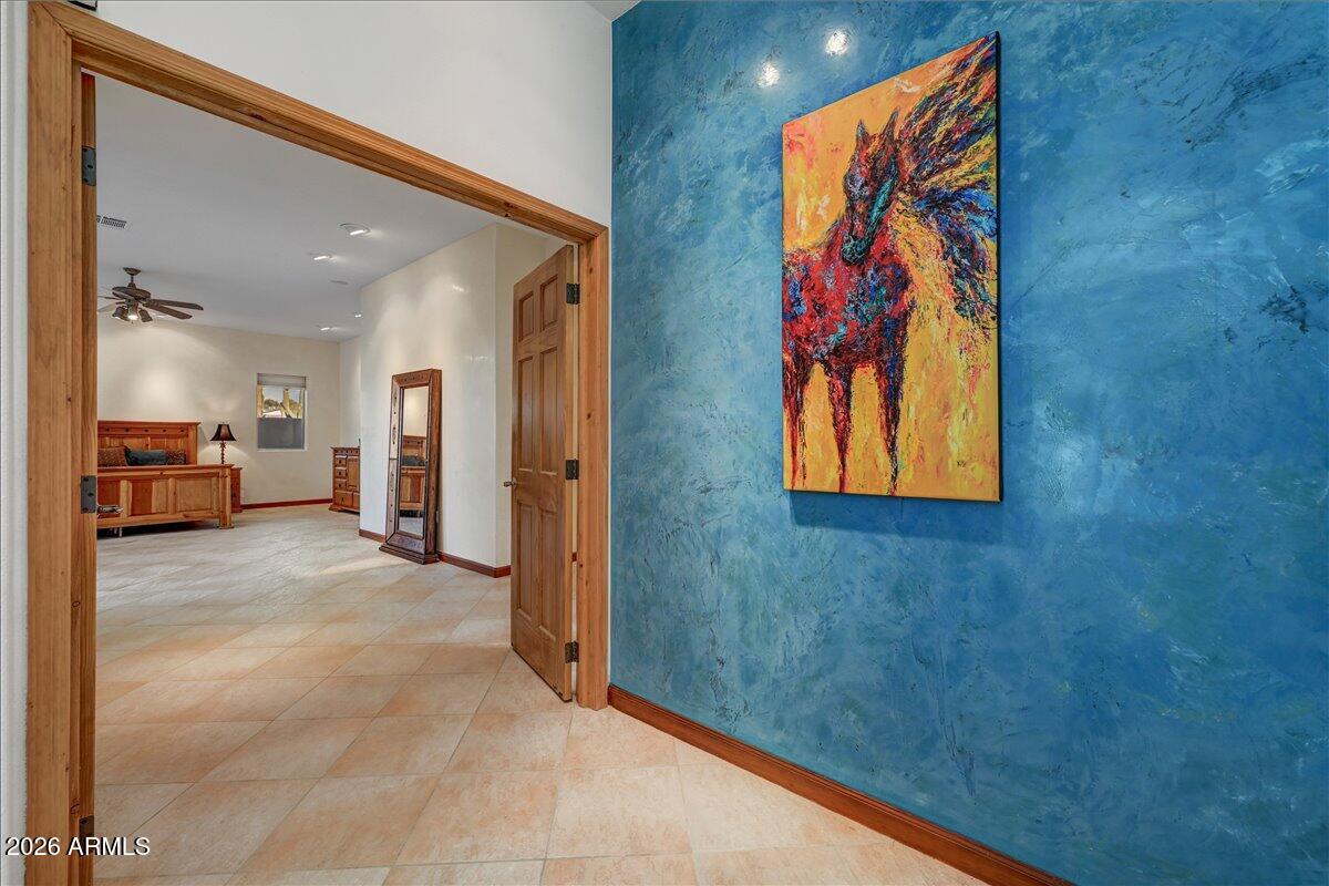 39405 N SPUR CROSS Road