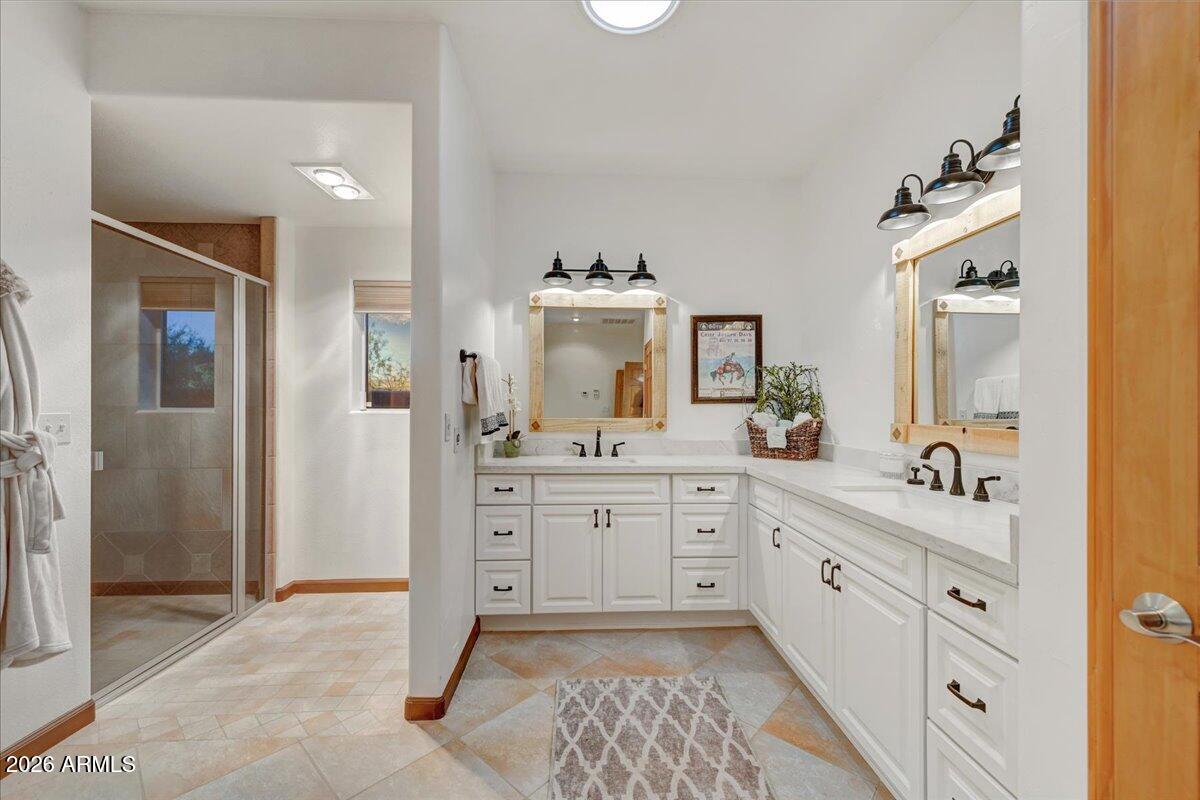 39405 N SPUR CROSS Road