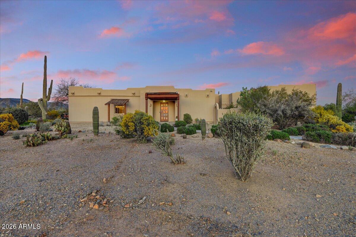 39405 N SPUR CROSS Road