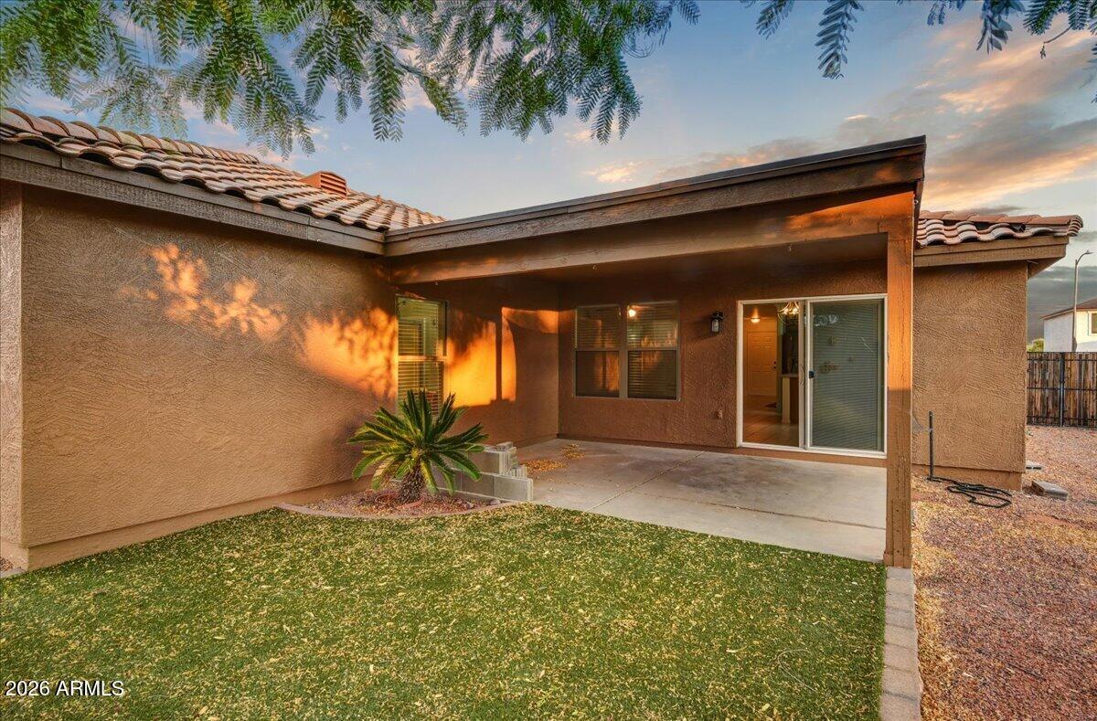 10524 W COUNTRY CLUB Trail