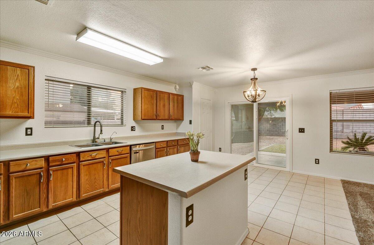 10524 W COUNTRY CLUB Trail