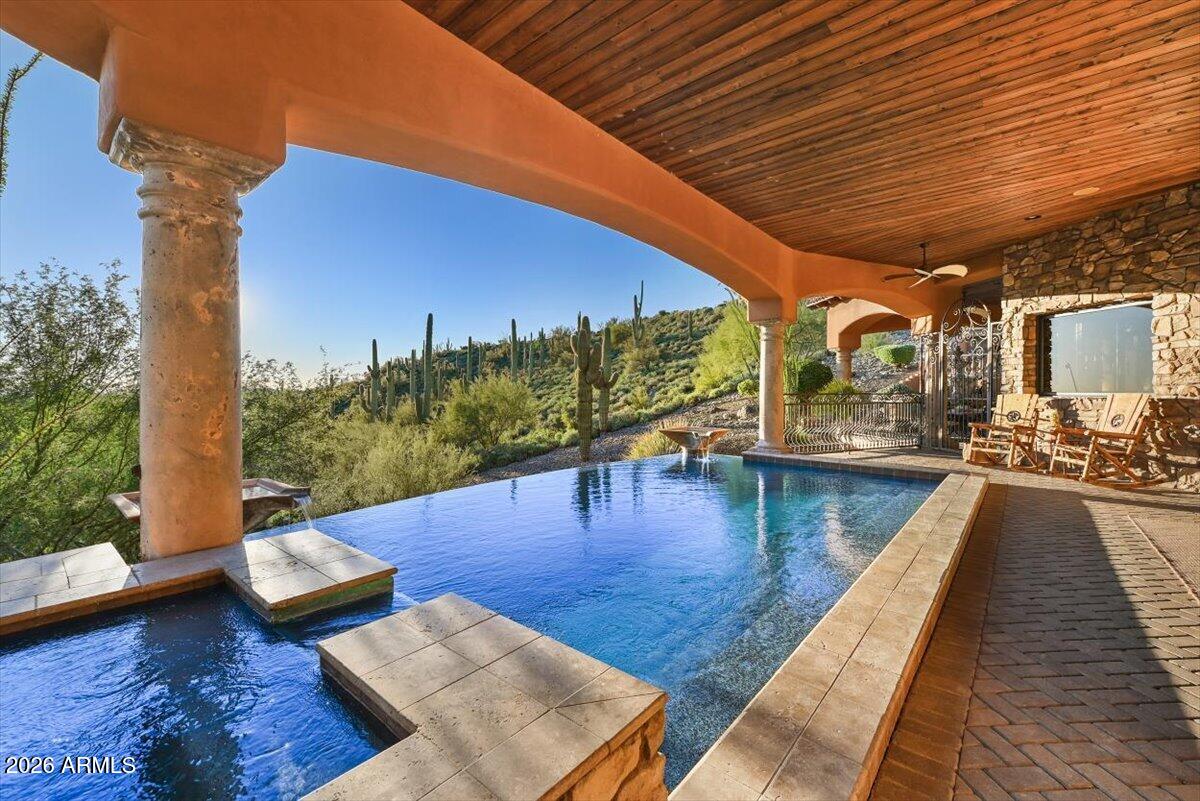 39601 N OCOTILLO RIDGE Drive