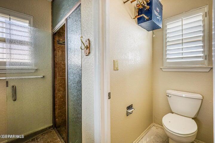 1944 RATNER Circle