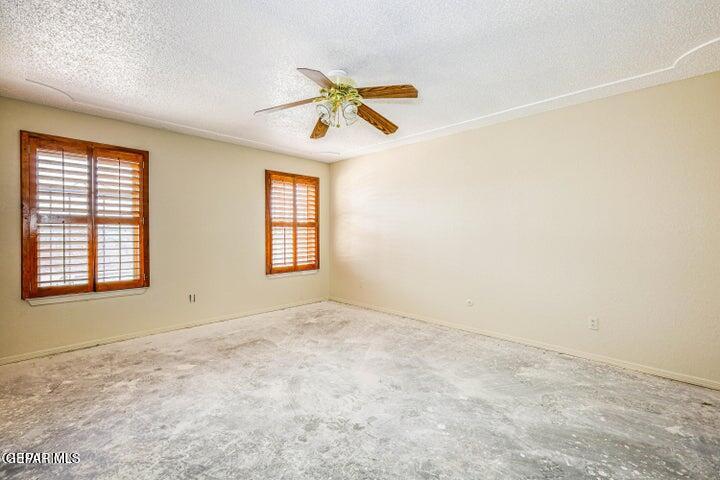 1944 RATNER Circle