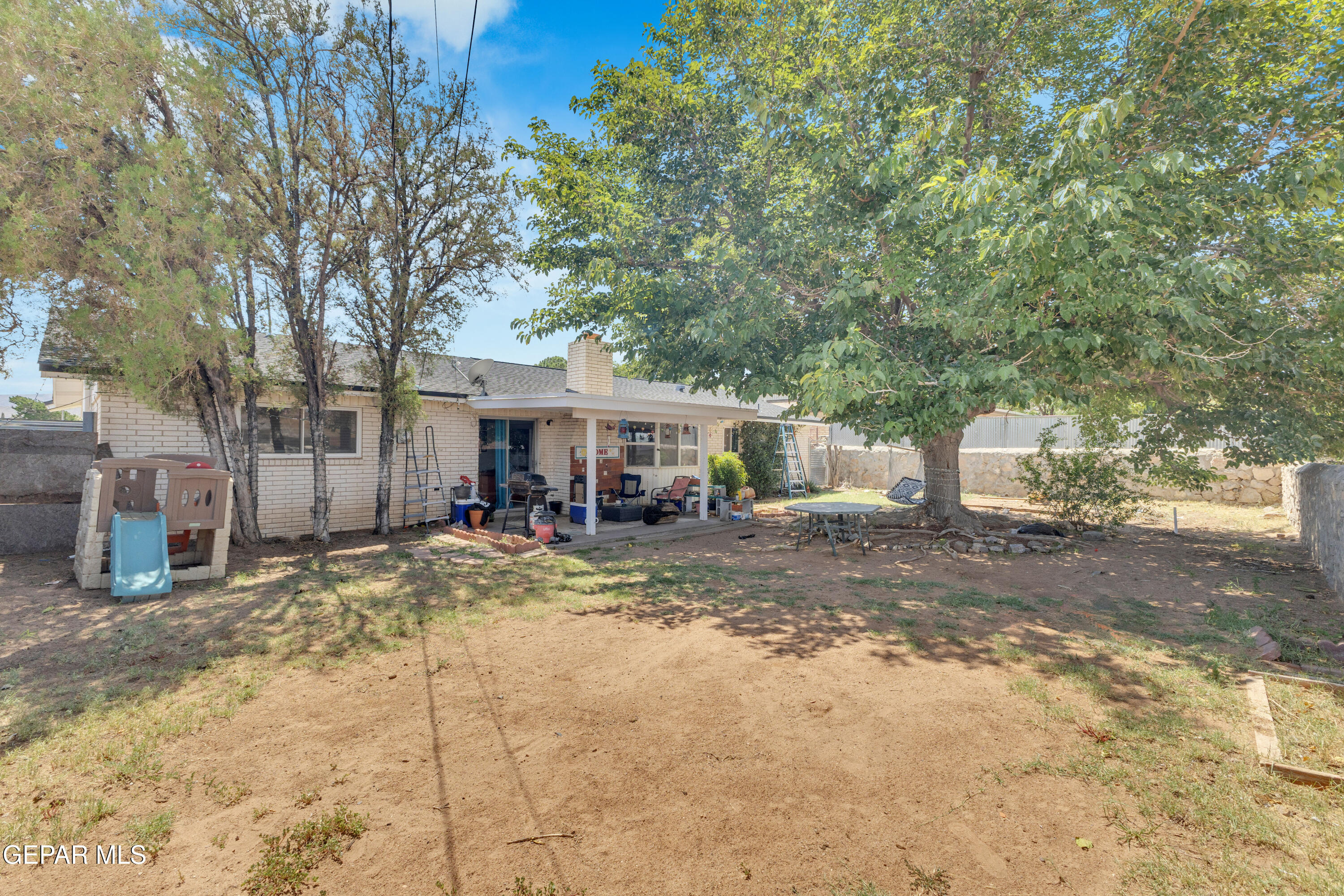 10393 PASADENA Circle