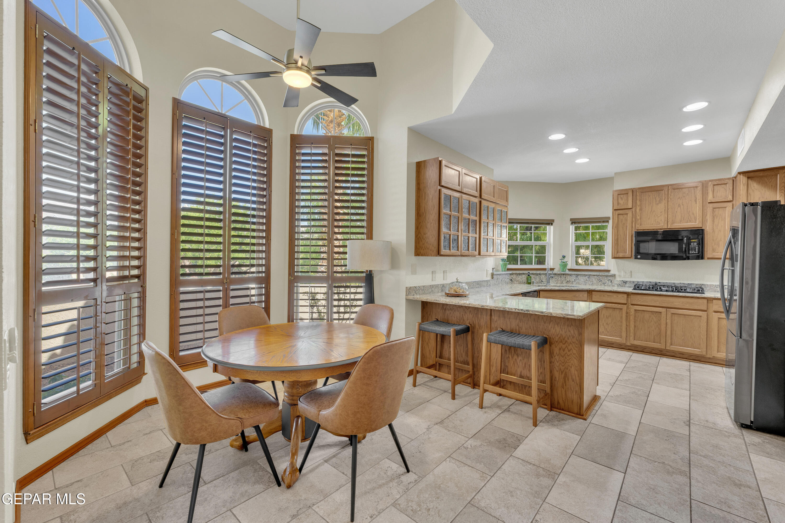 7016 TOLUCA Drive