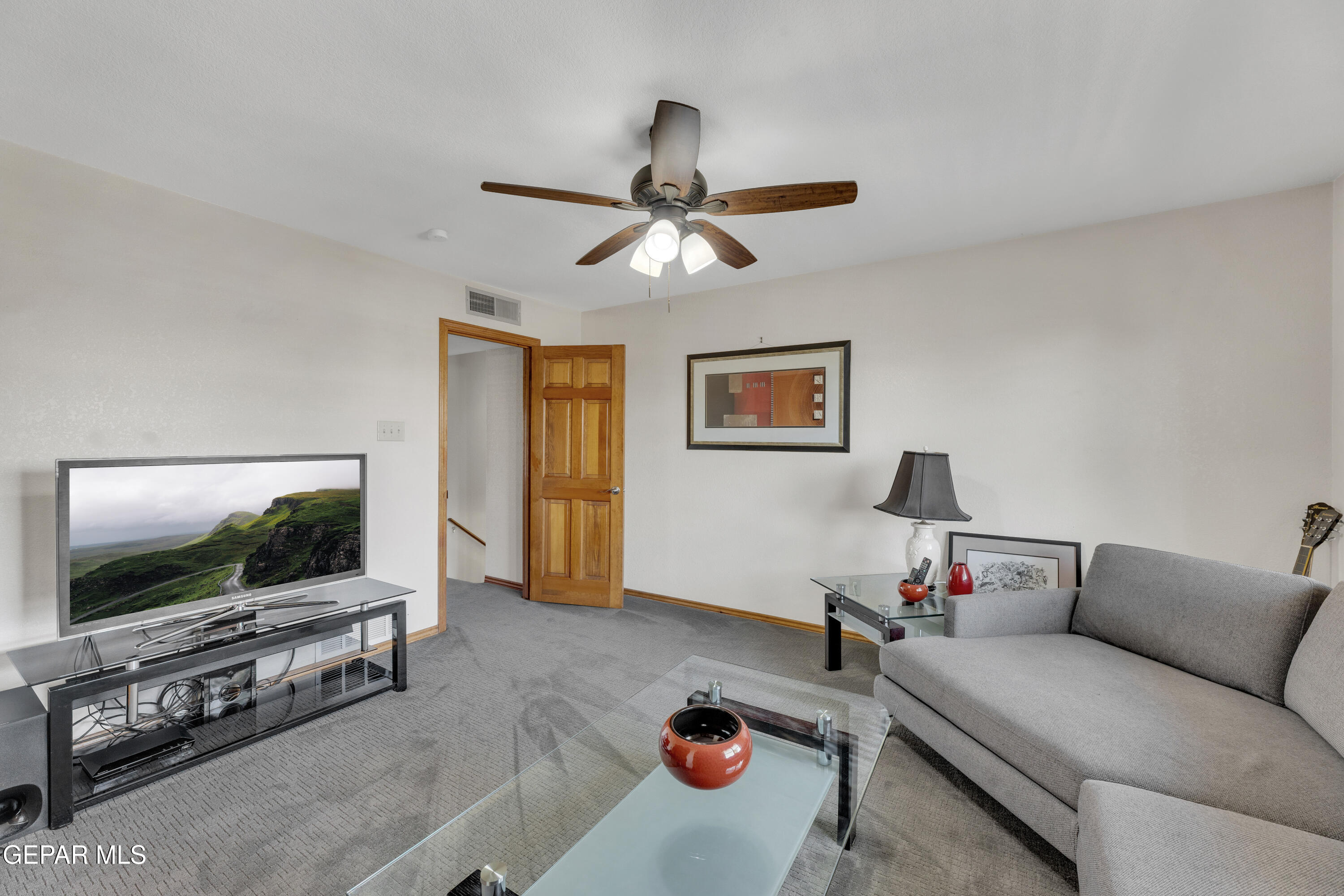 7016 TOLUCA Drive