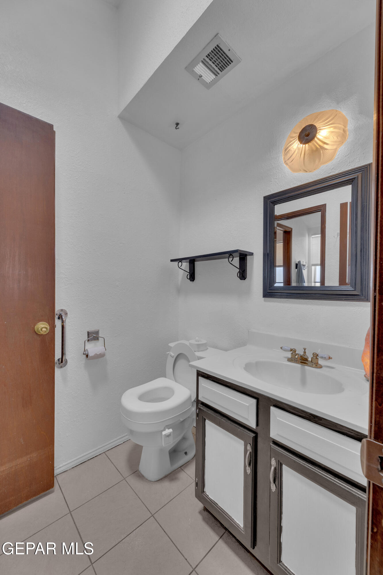 10904 DELAFIELD Drive