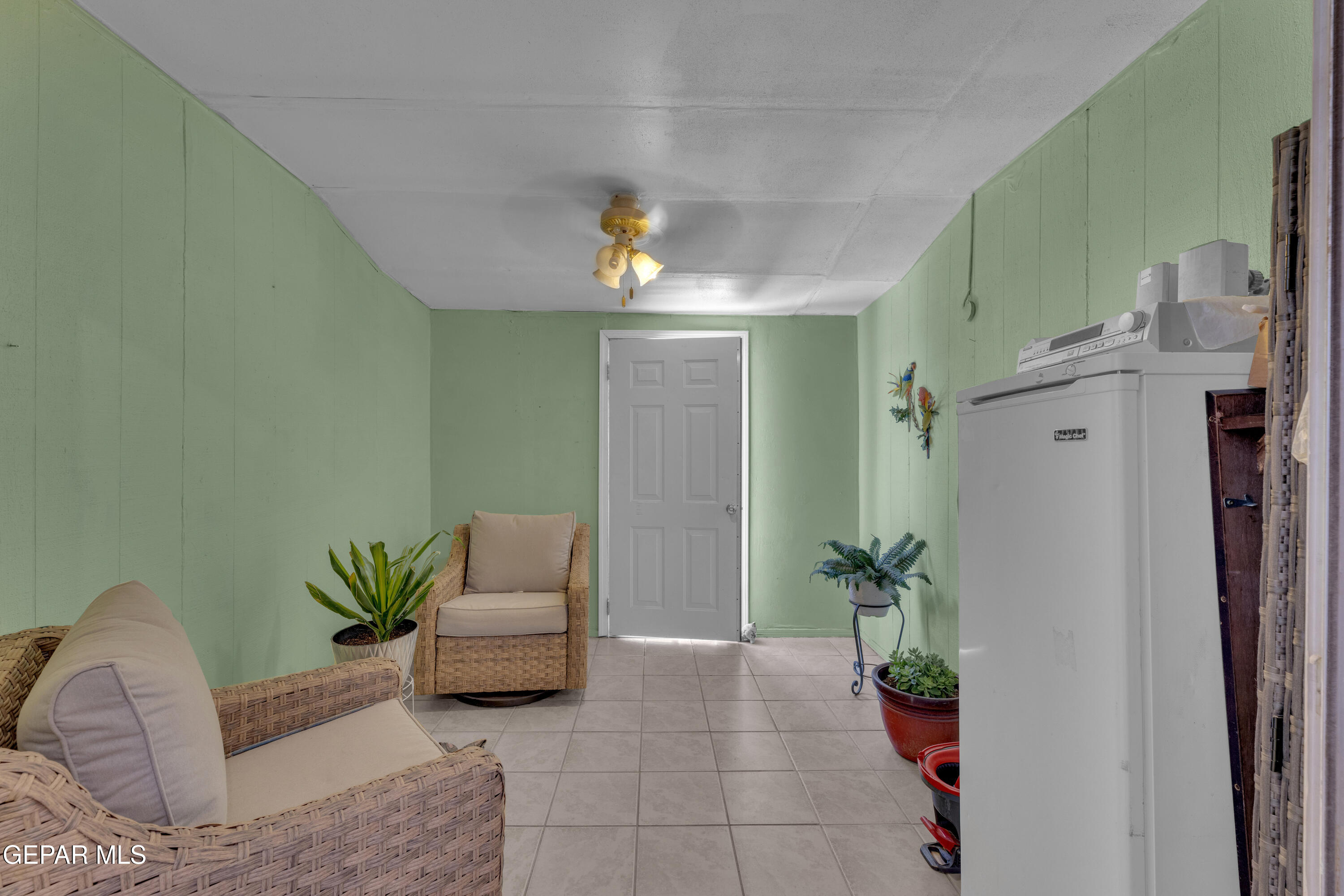 10904 DELAFIELD Drive