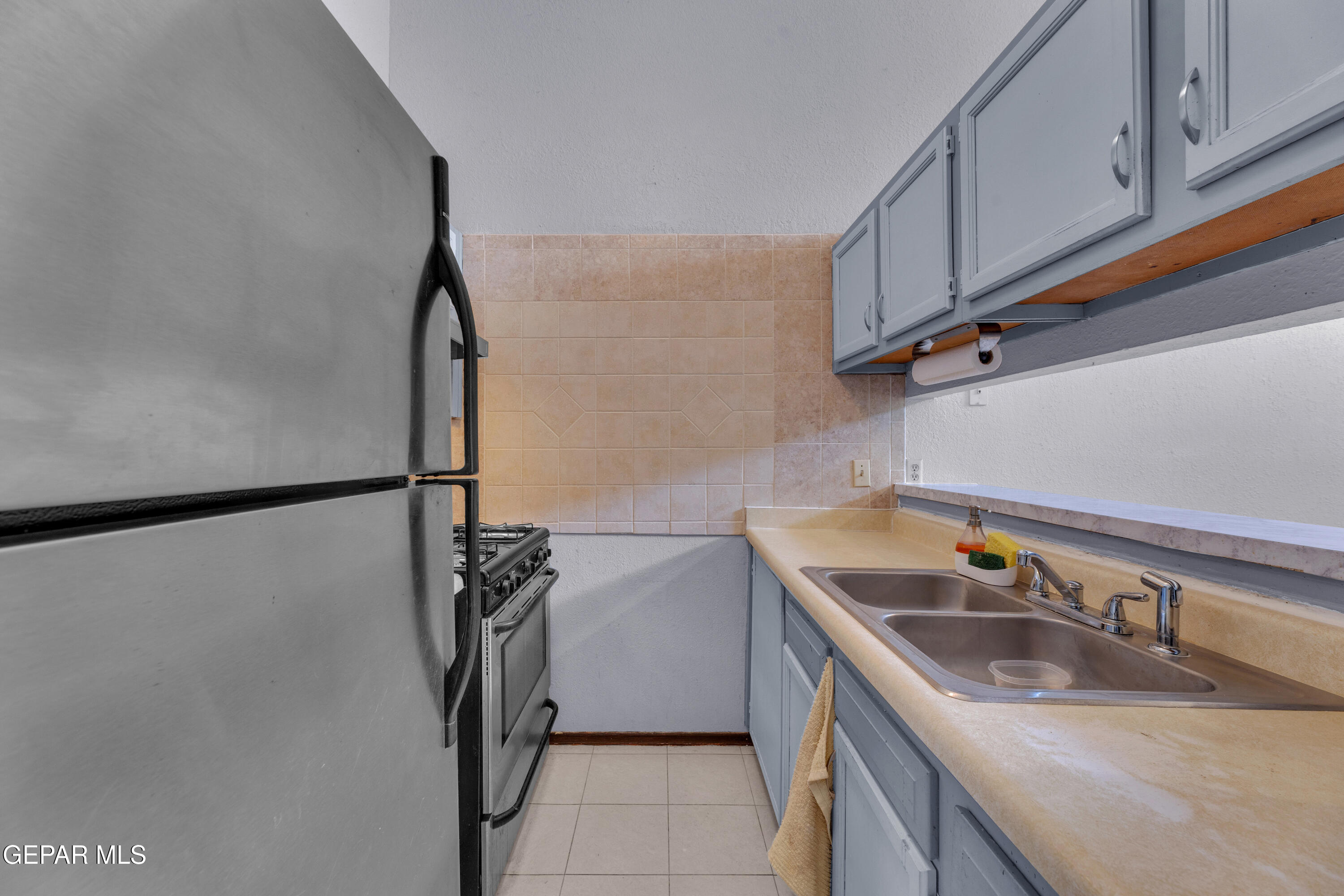 10904 DELAFIELD Drive