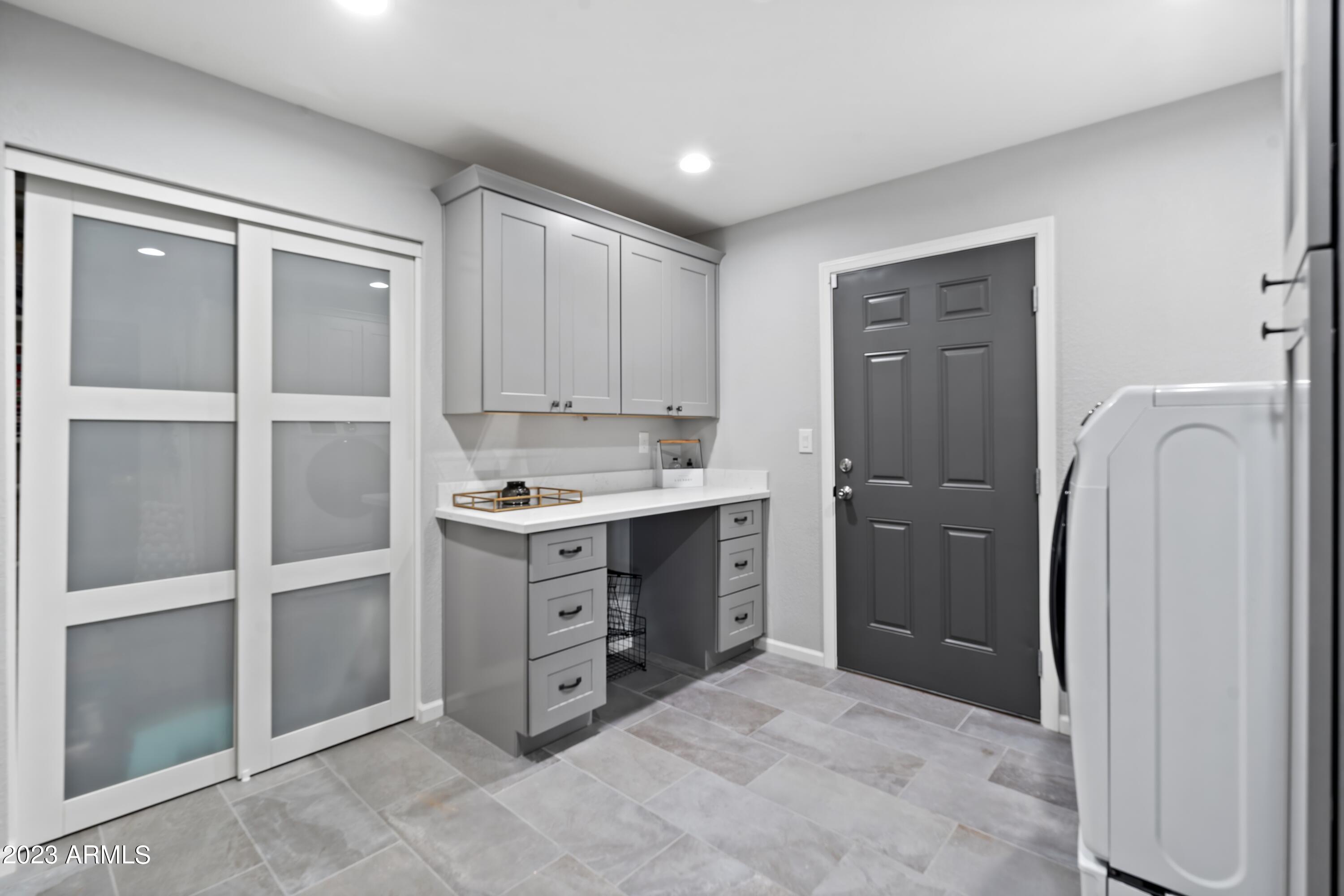 3402 E CAROL ANN Way