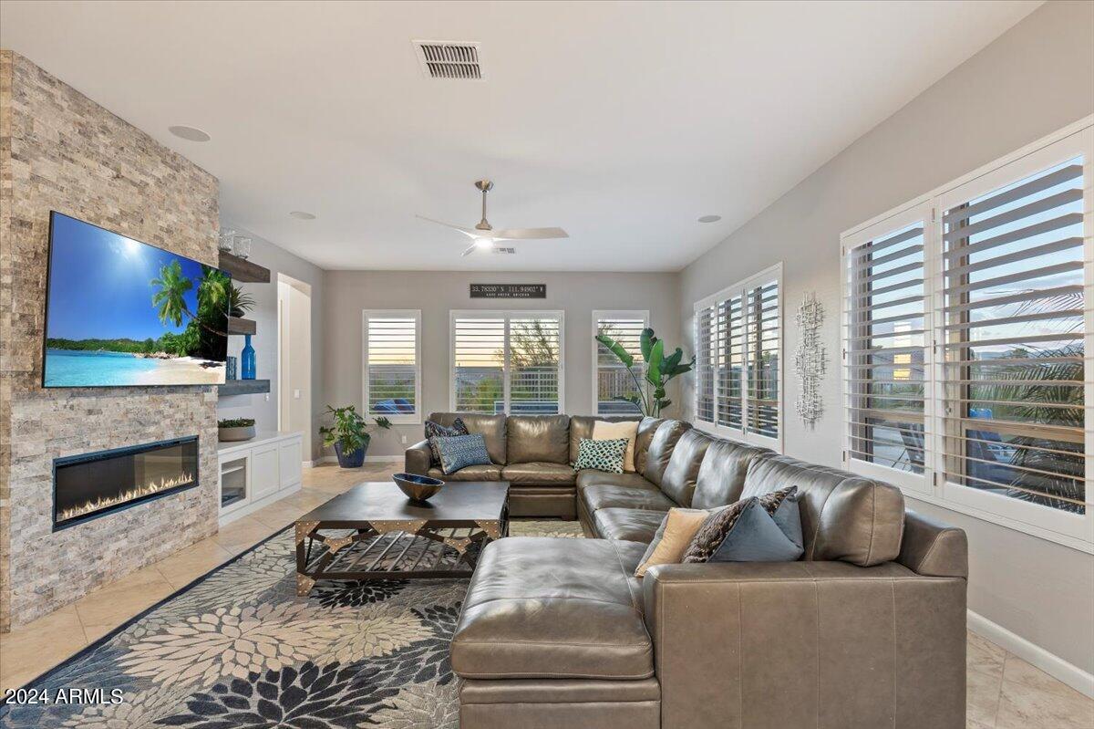 32846 N 61ST Place