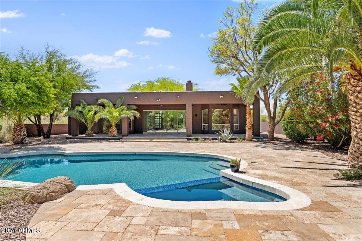7056 E HORNED OWL Trail