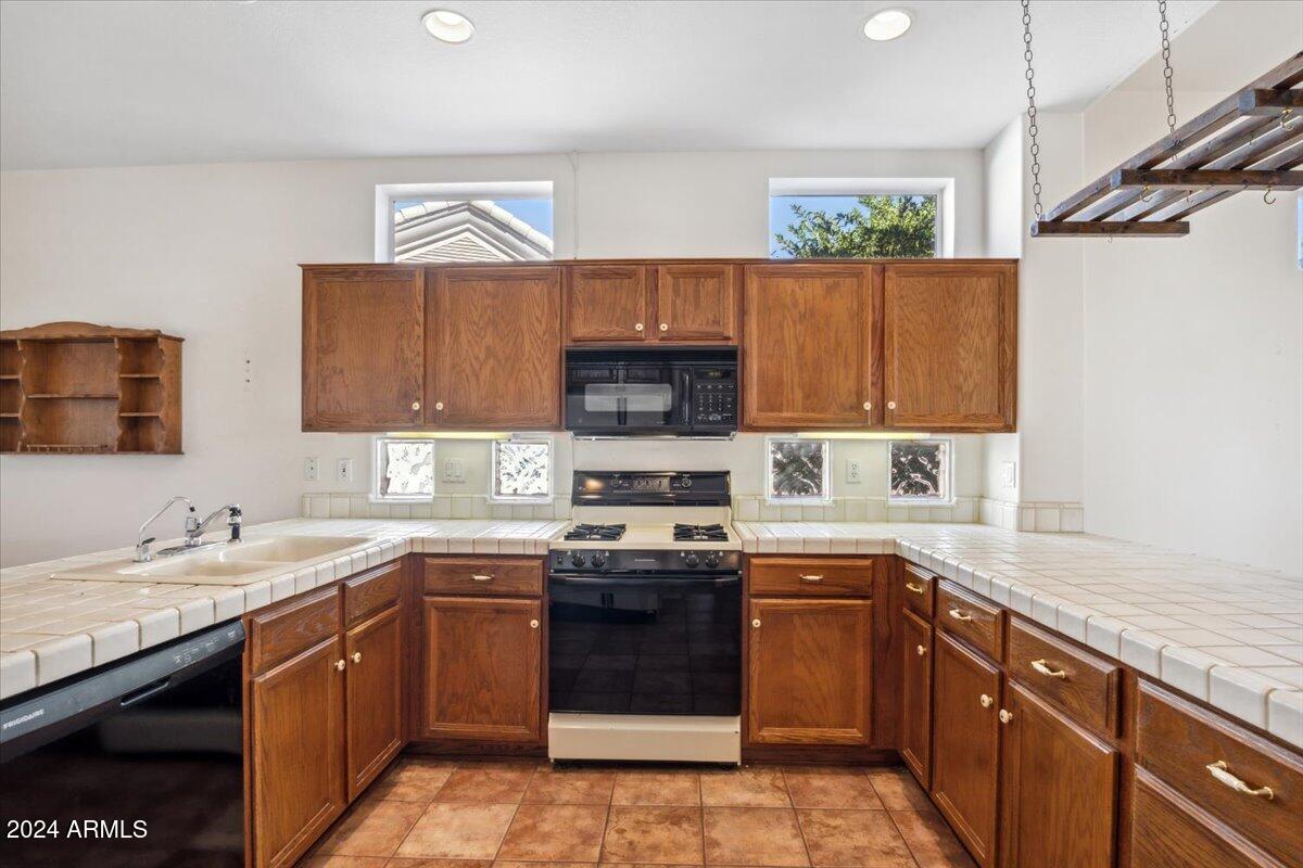 15131 W BLACK GOLD Lane