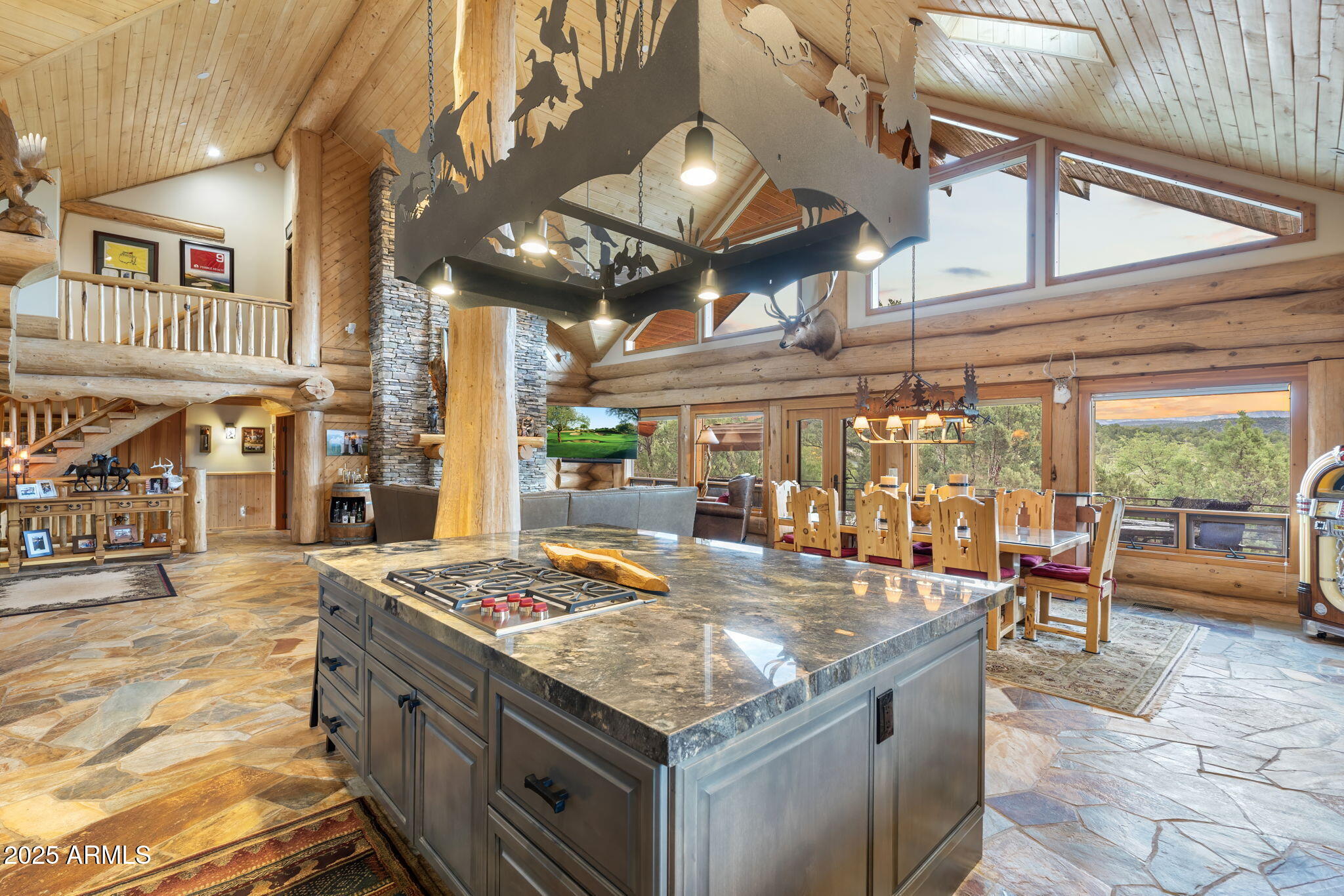 2706 E Wild Rose Circle