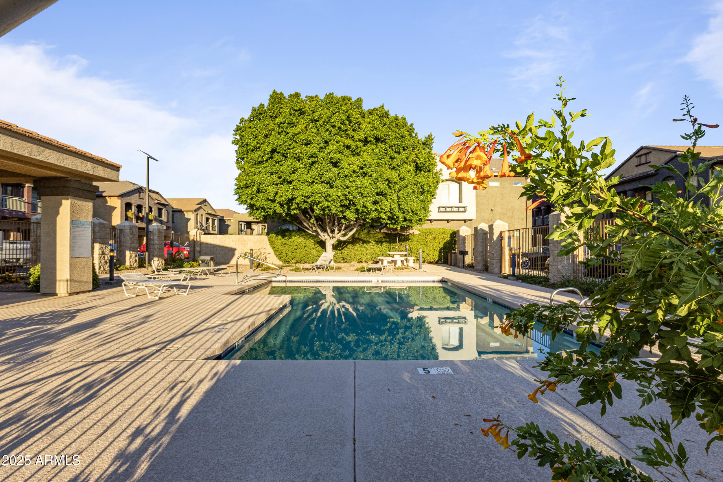 17365 N CAVE CREEK Road, 218, Phoenix Unit: 218