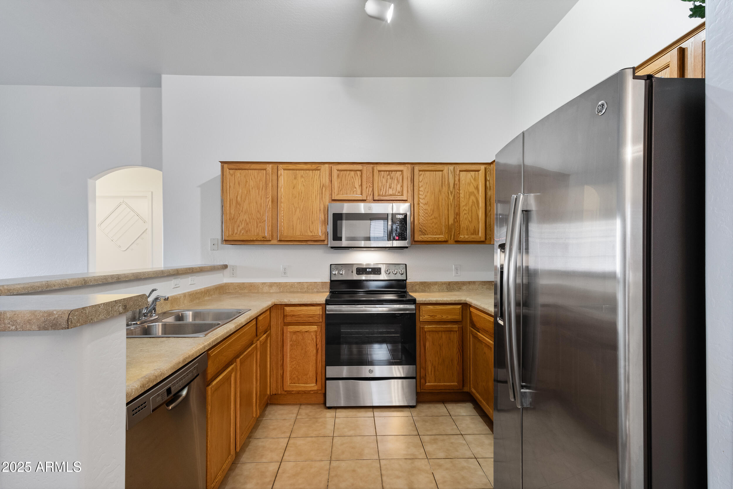 17365 N CAVE CREEK Road, 218, Phoenix Unit: 218