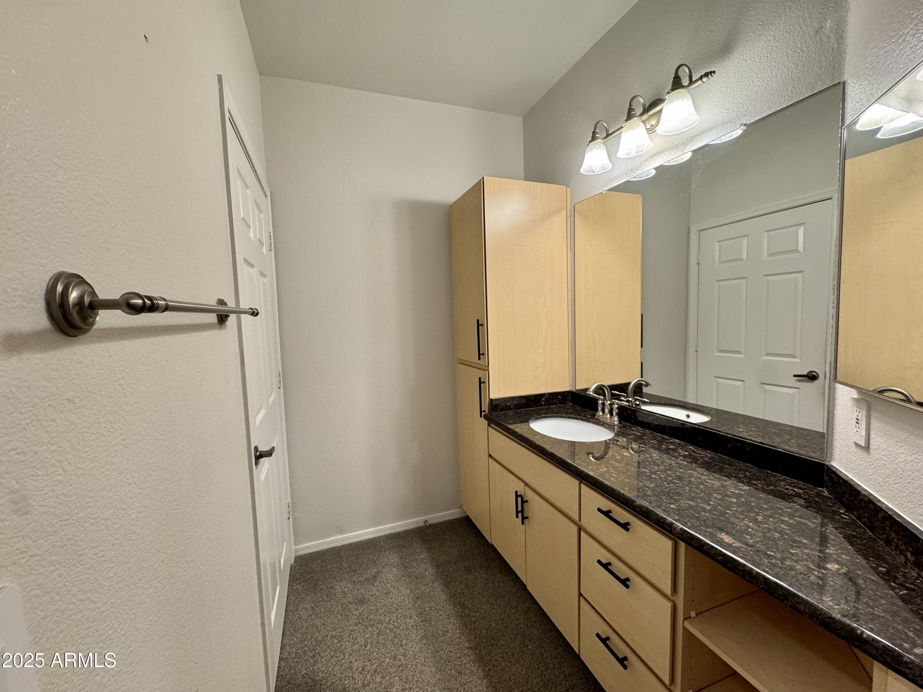 20801 N 90TH Place, 140