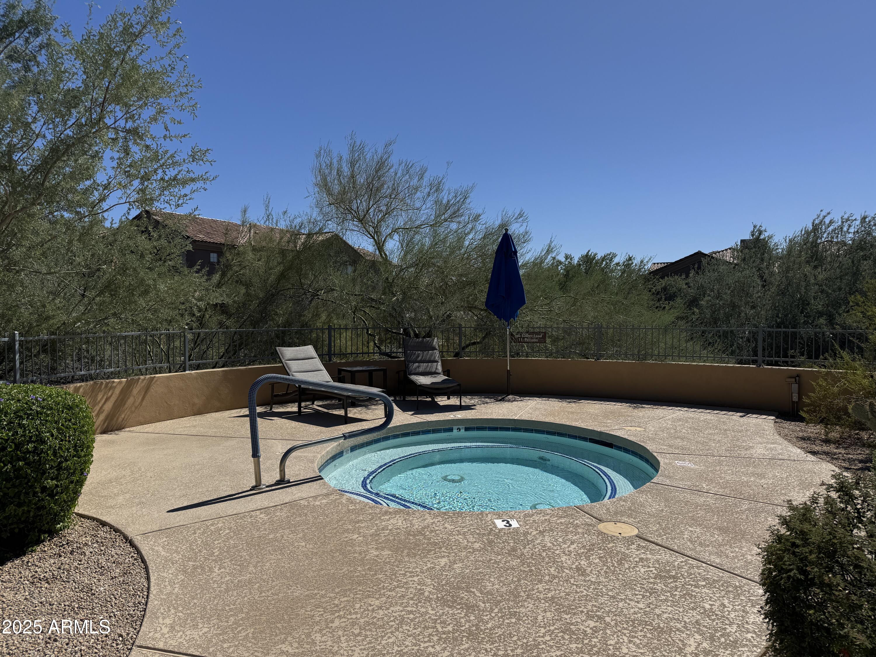 20801 N 90TH Place, 140