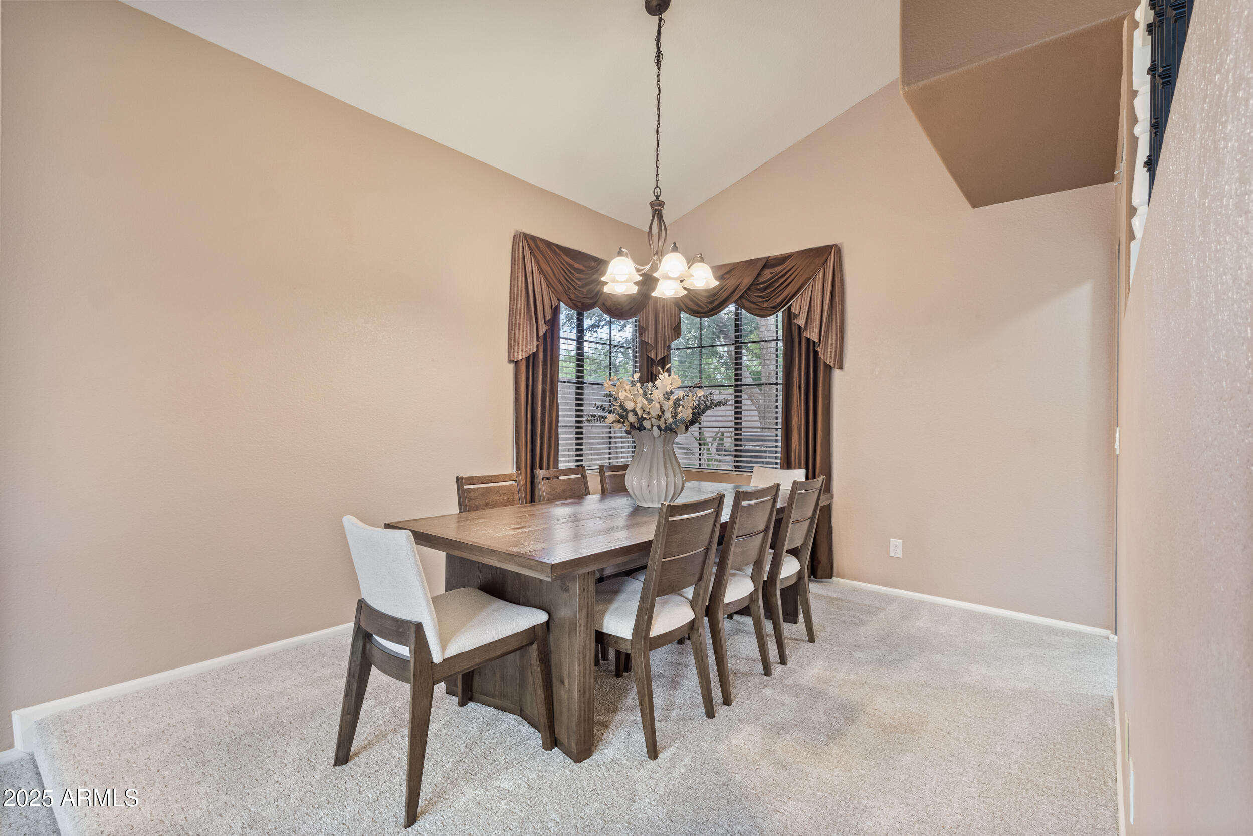 1214 W IRIS Drive, Gilbert