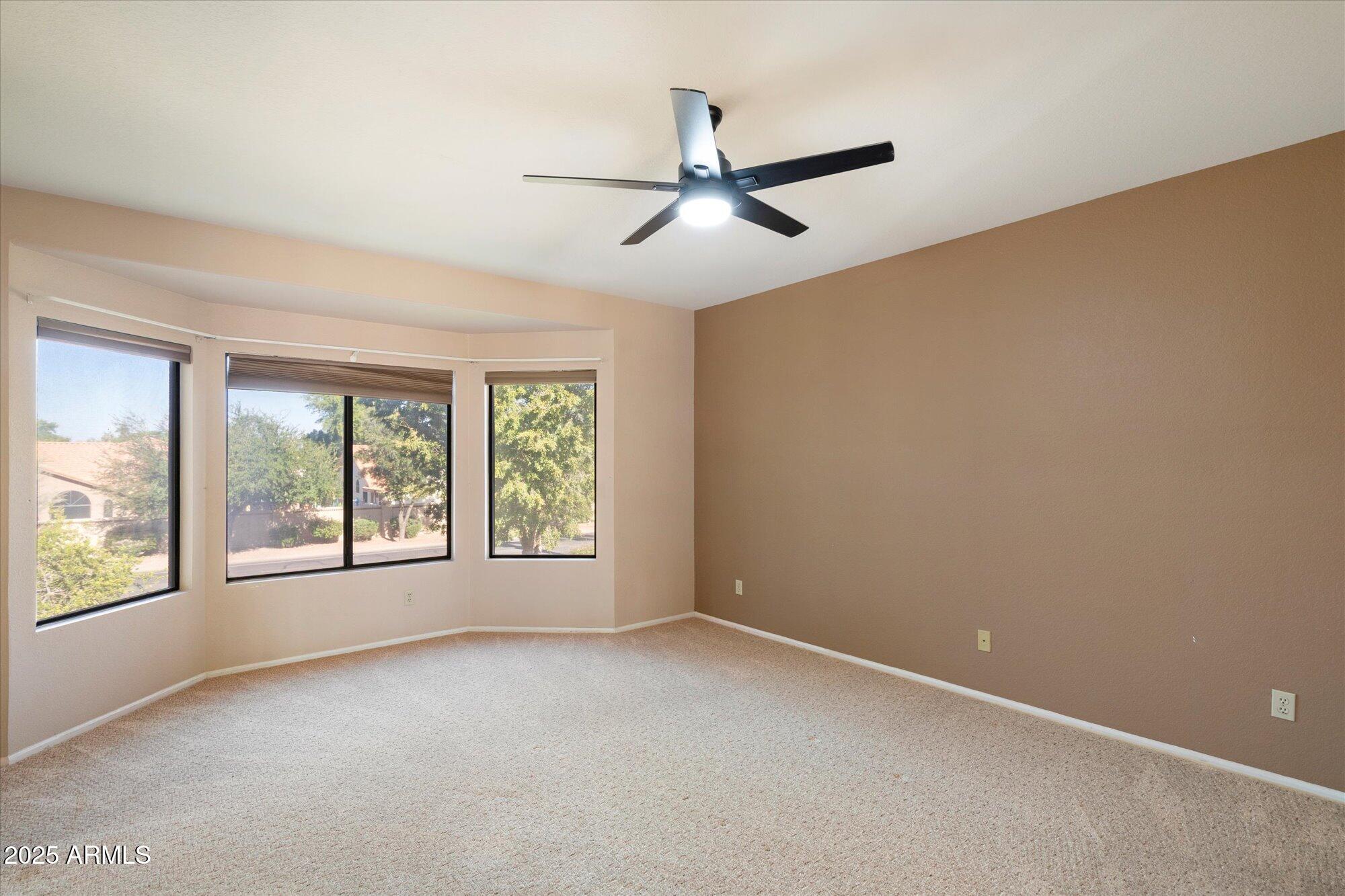 1214 W IRIS Drive, Gilbert