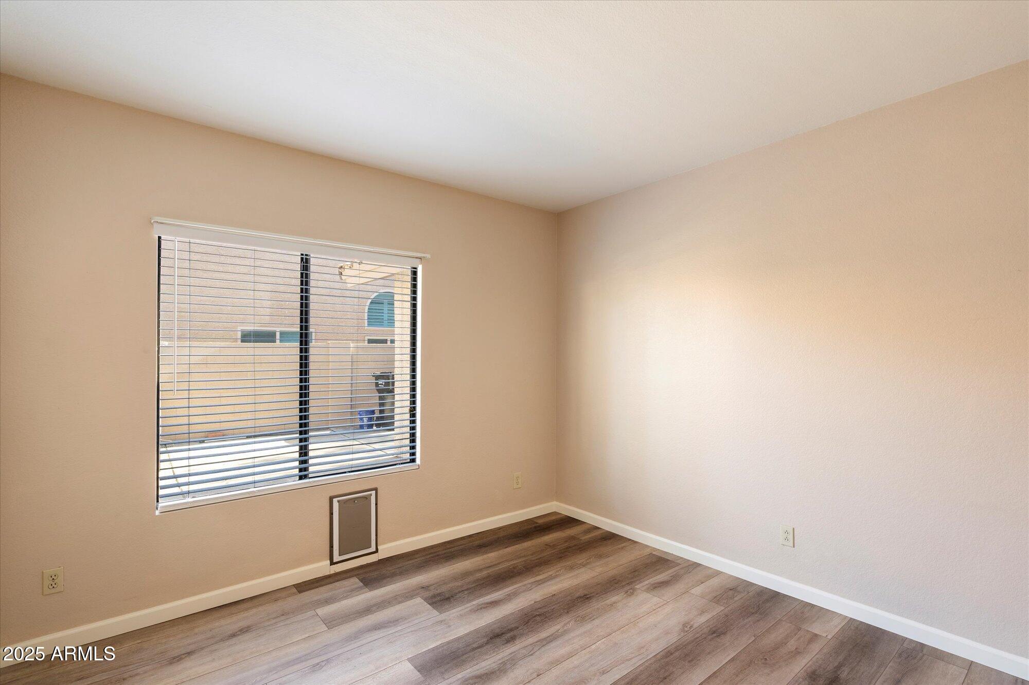 1214 W IRIS Drive, Gilbert