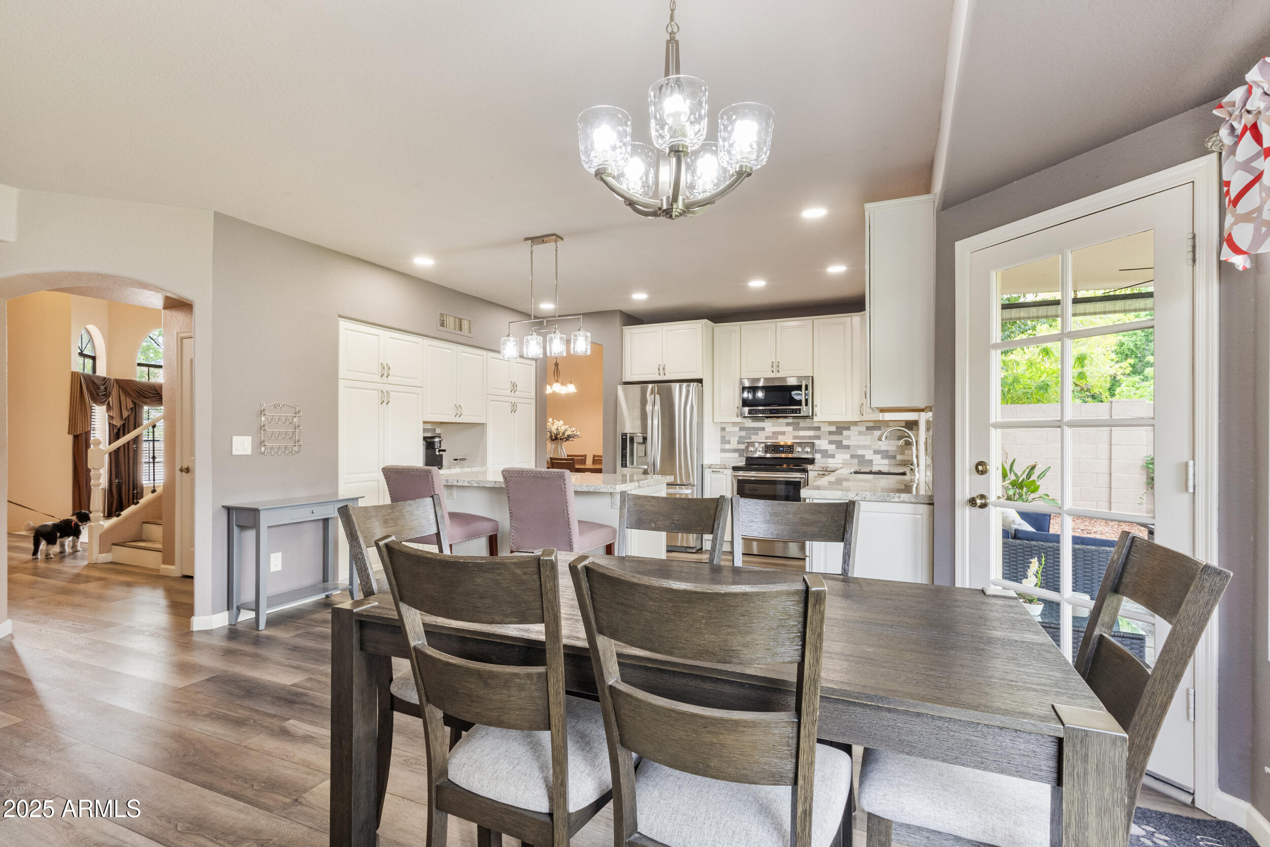 1214 W IRIS Drive, Gilbert