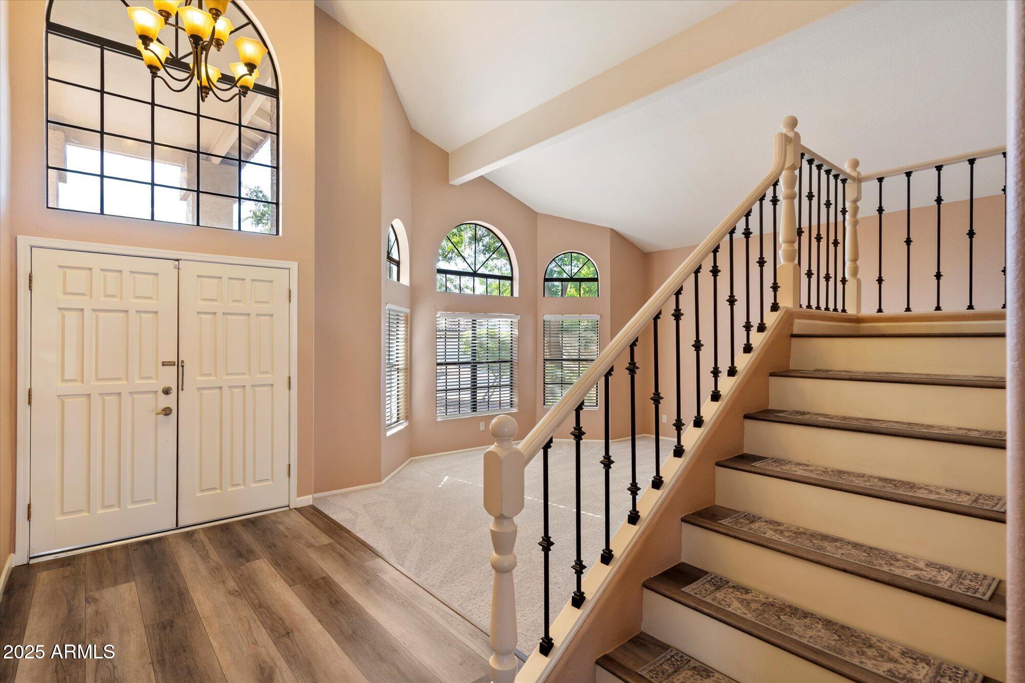 1214 W IRIS Drive, Gilbert