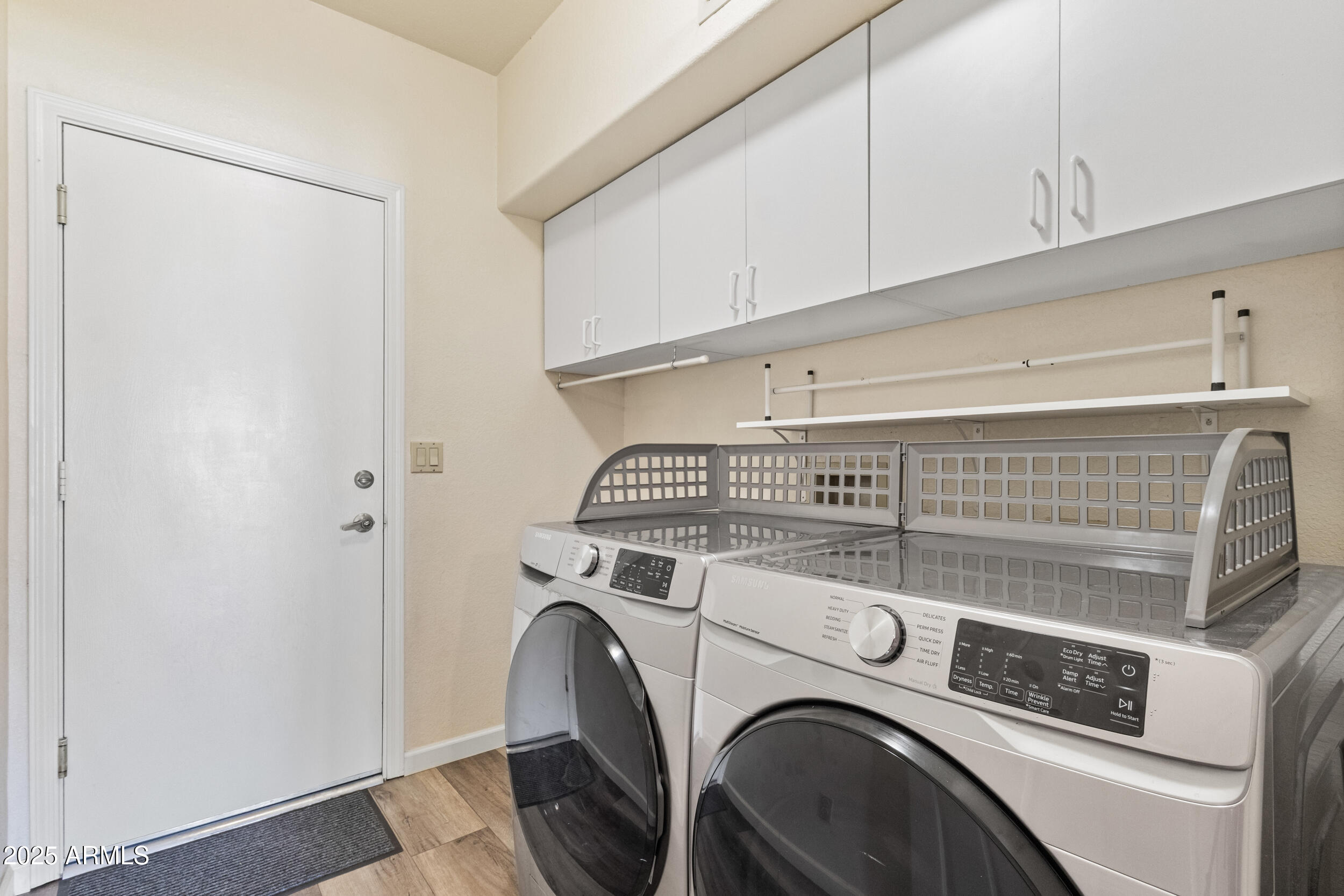 1214 W IRIS Drive, Gilbert