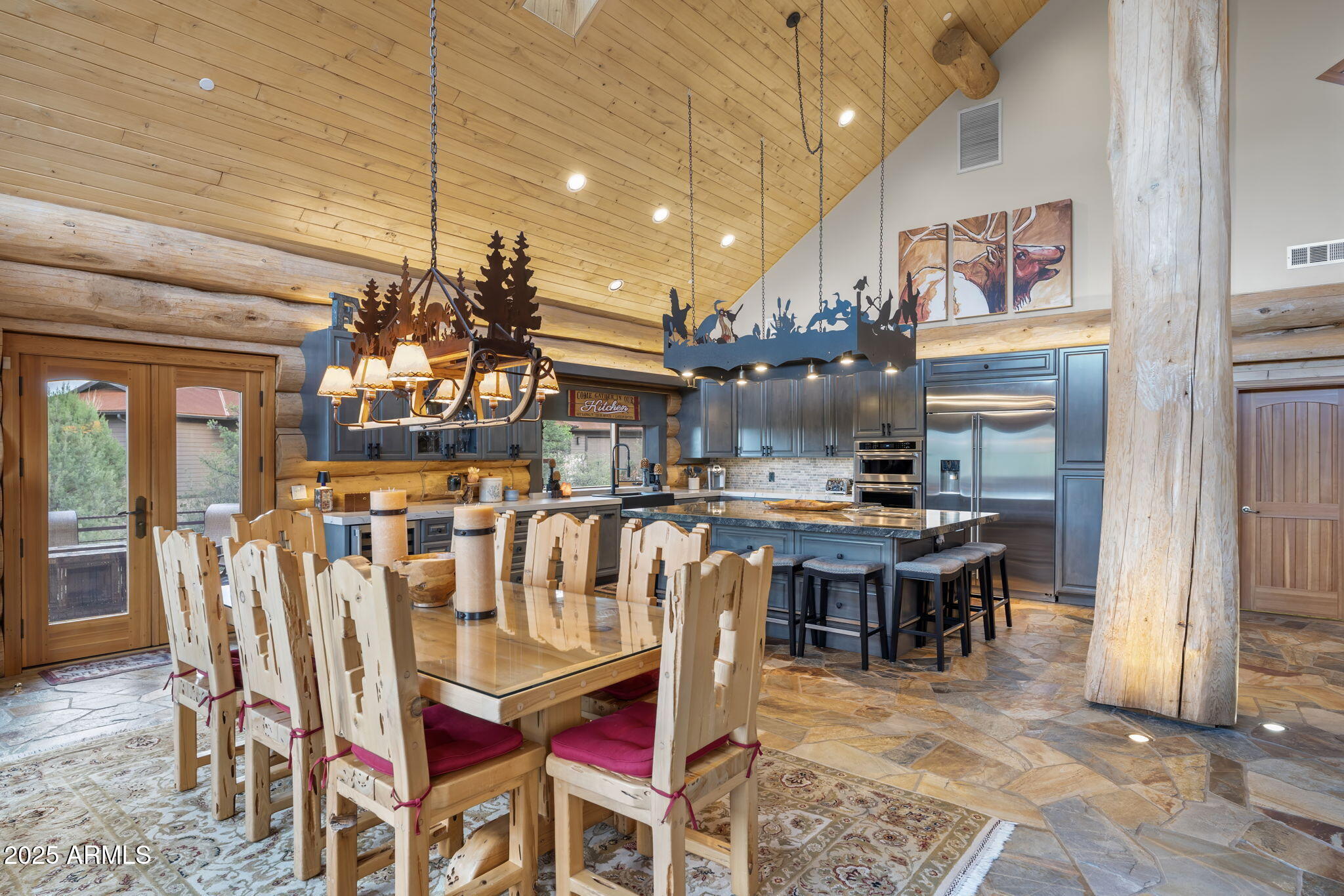 2706 E Wild Rose Circle