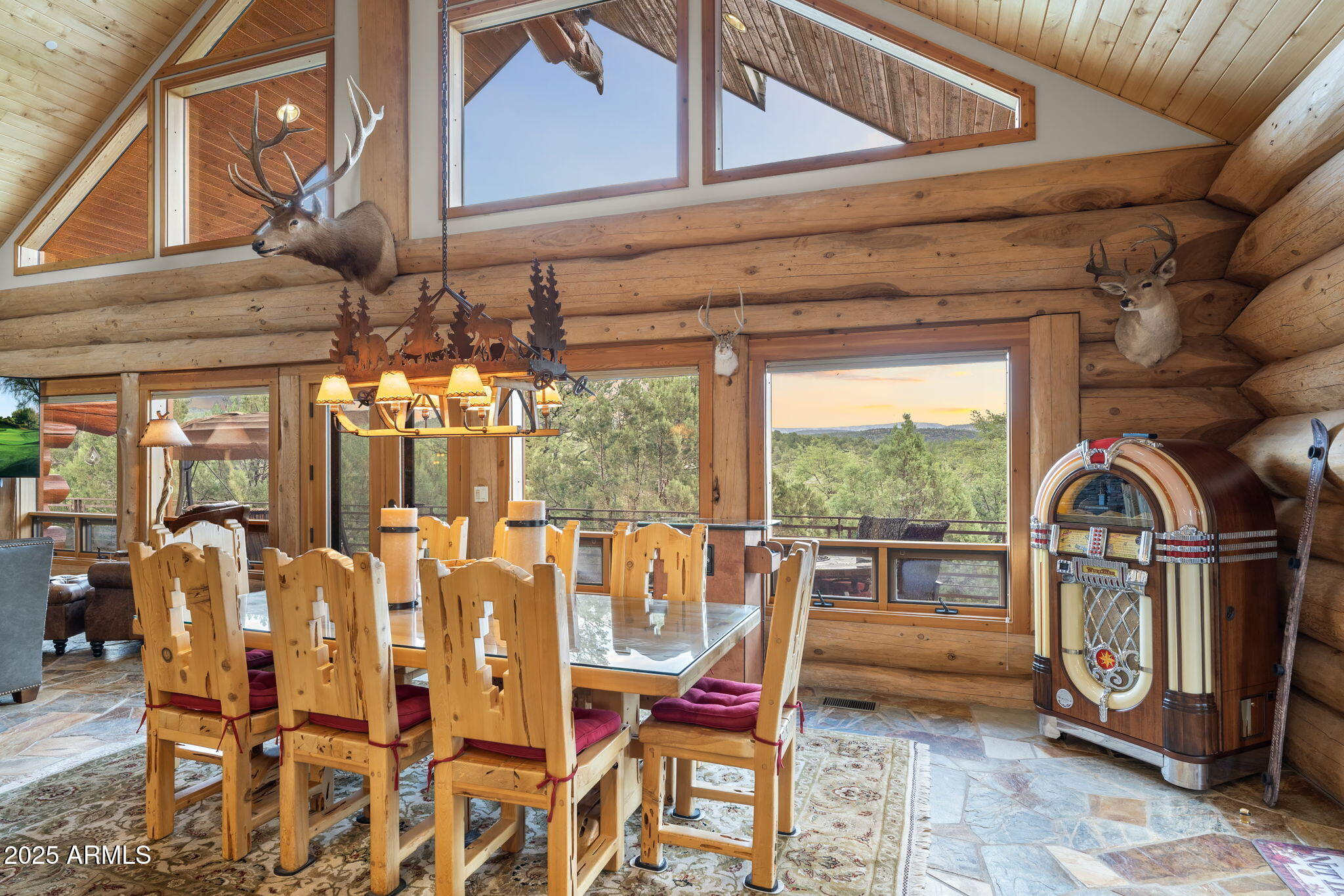 2706 E Wild Rose Circle