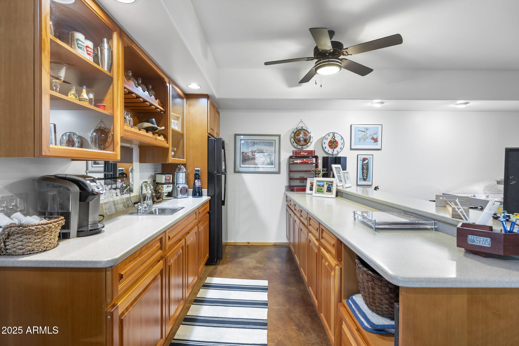 2706 E Wild Rose Circle