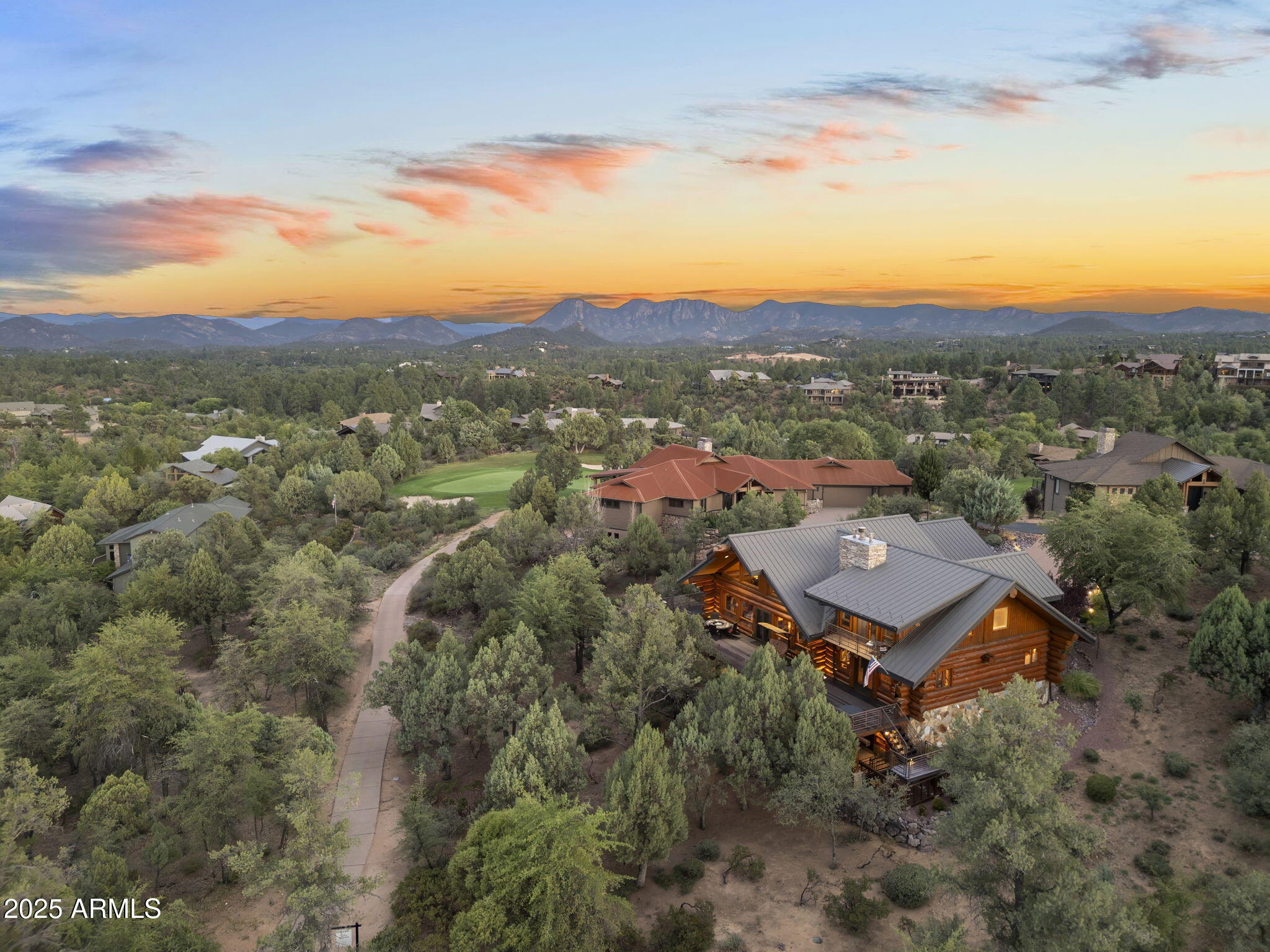 2706 E Wild Rose Circle