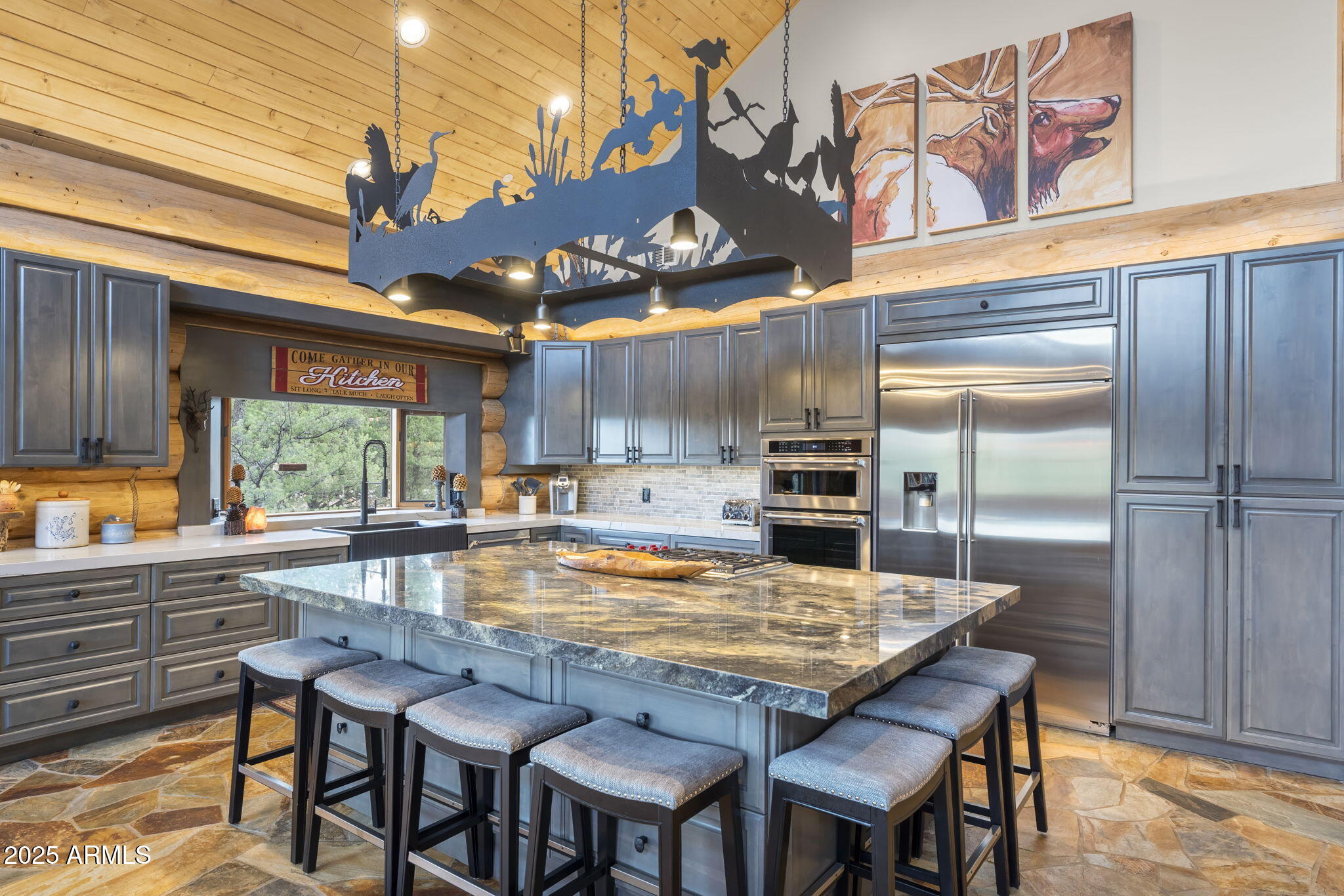 2706 E Wild Rose Circle