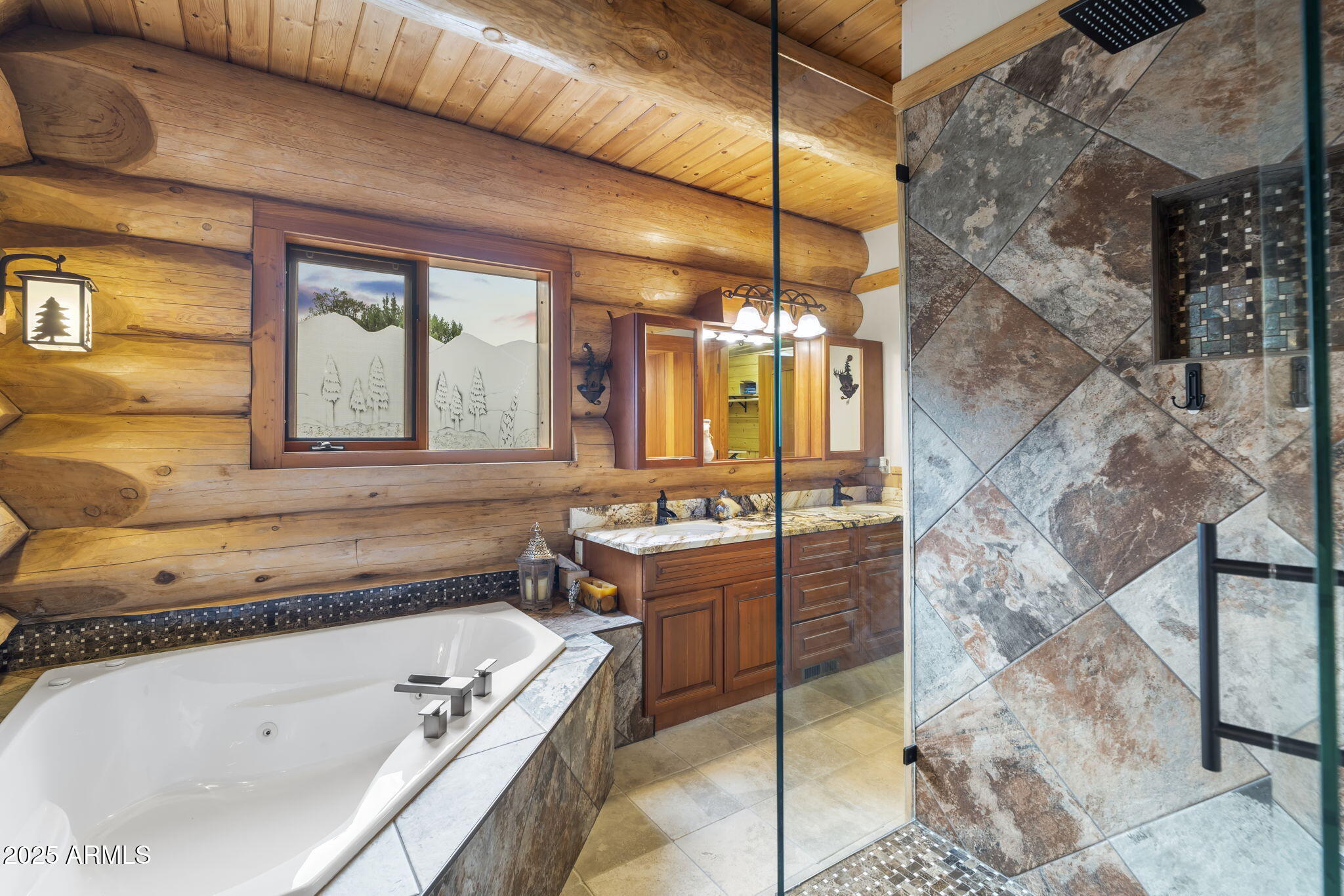 2706 E Wild Rose Circle