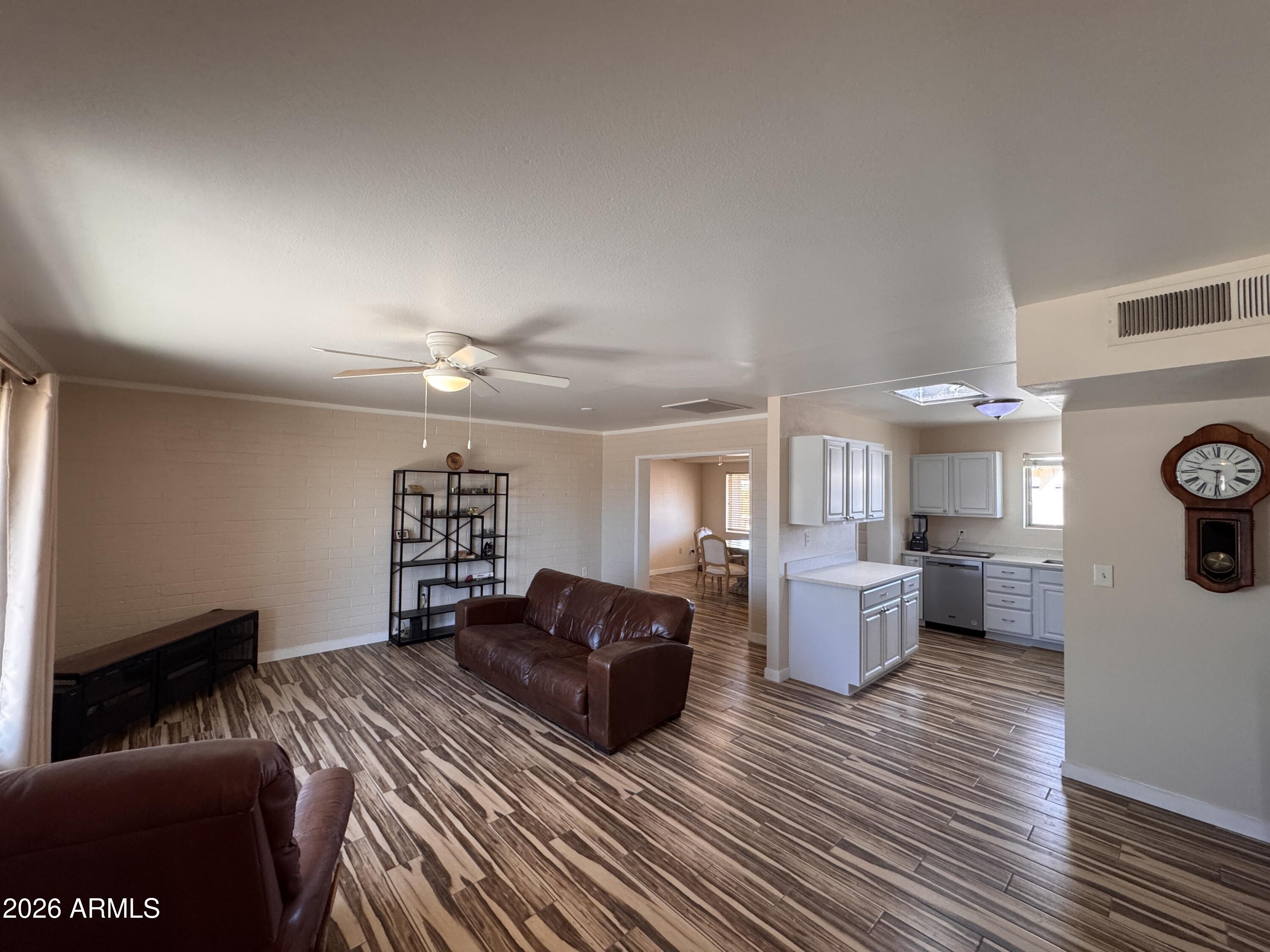10620 W SNEAD Drive
