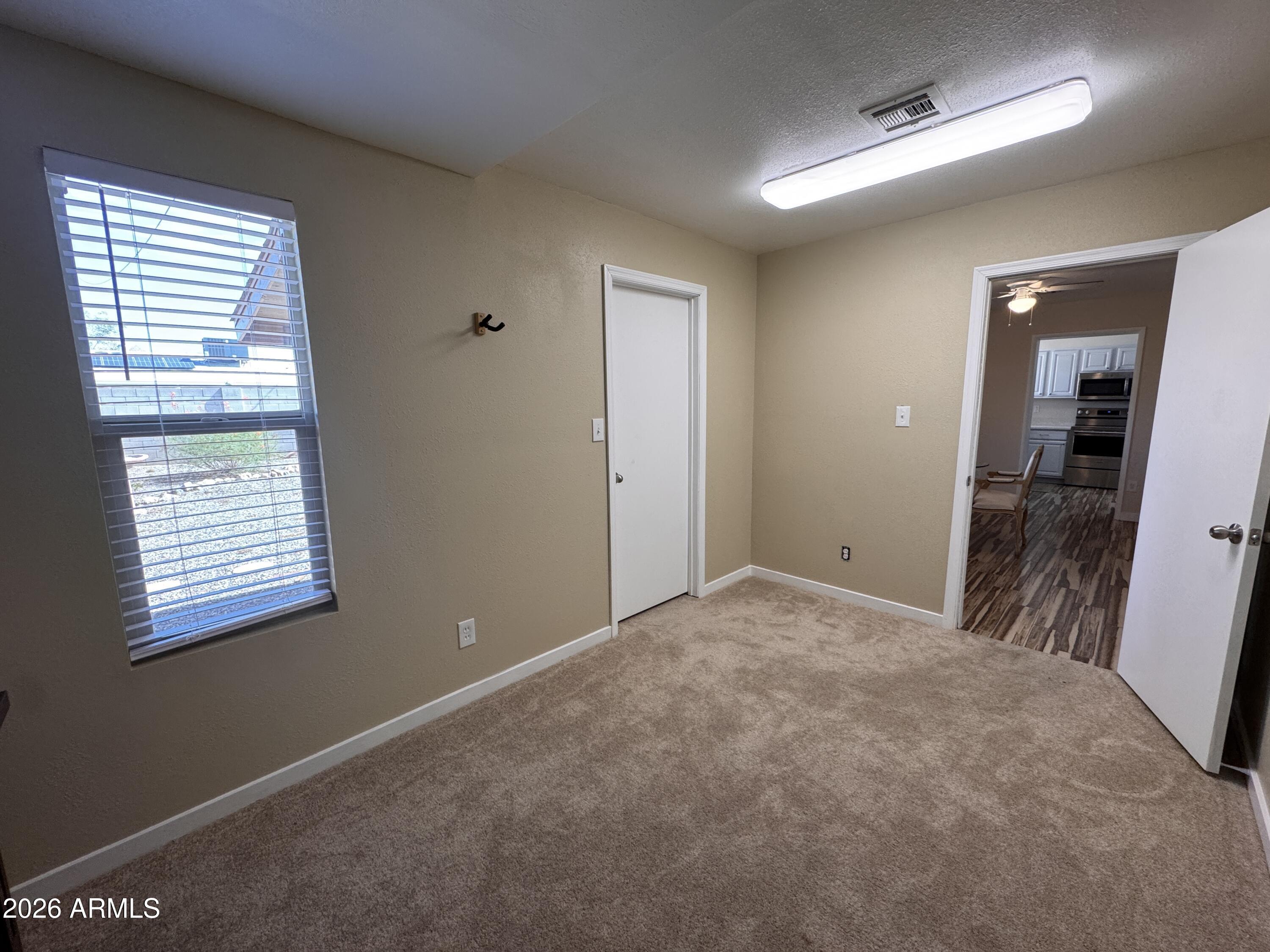 10620 W SNEAD Drive