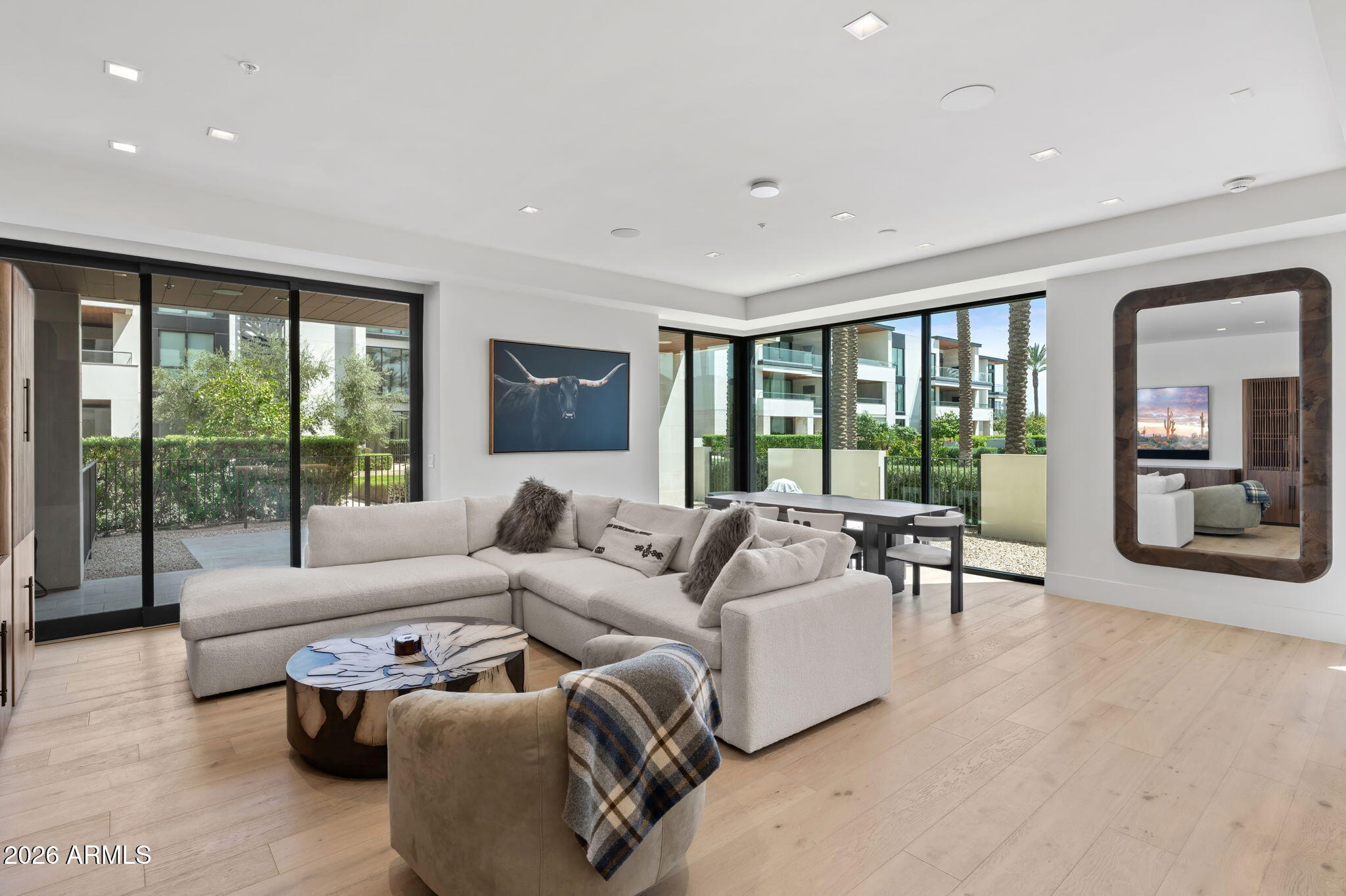 6587 N PALMERAIE Boulevard 1008
