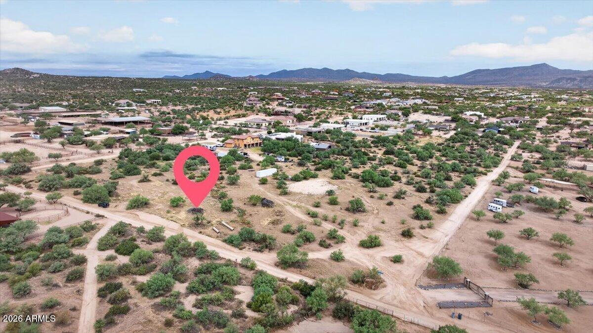 - 140th E Dove Valley Road -