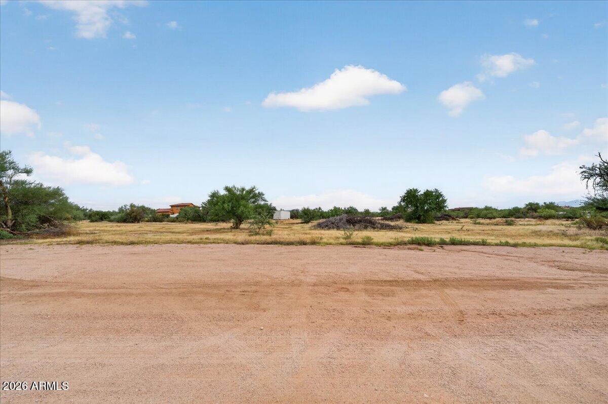 - 140th E Dove Valley Road -