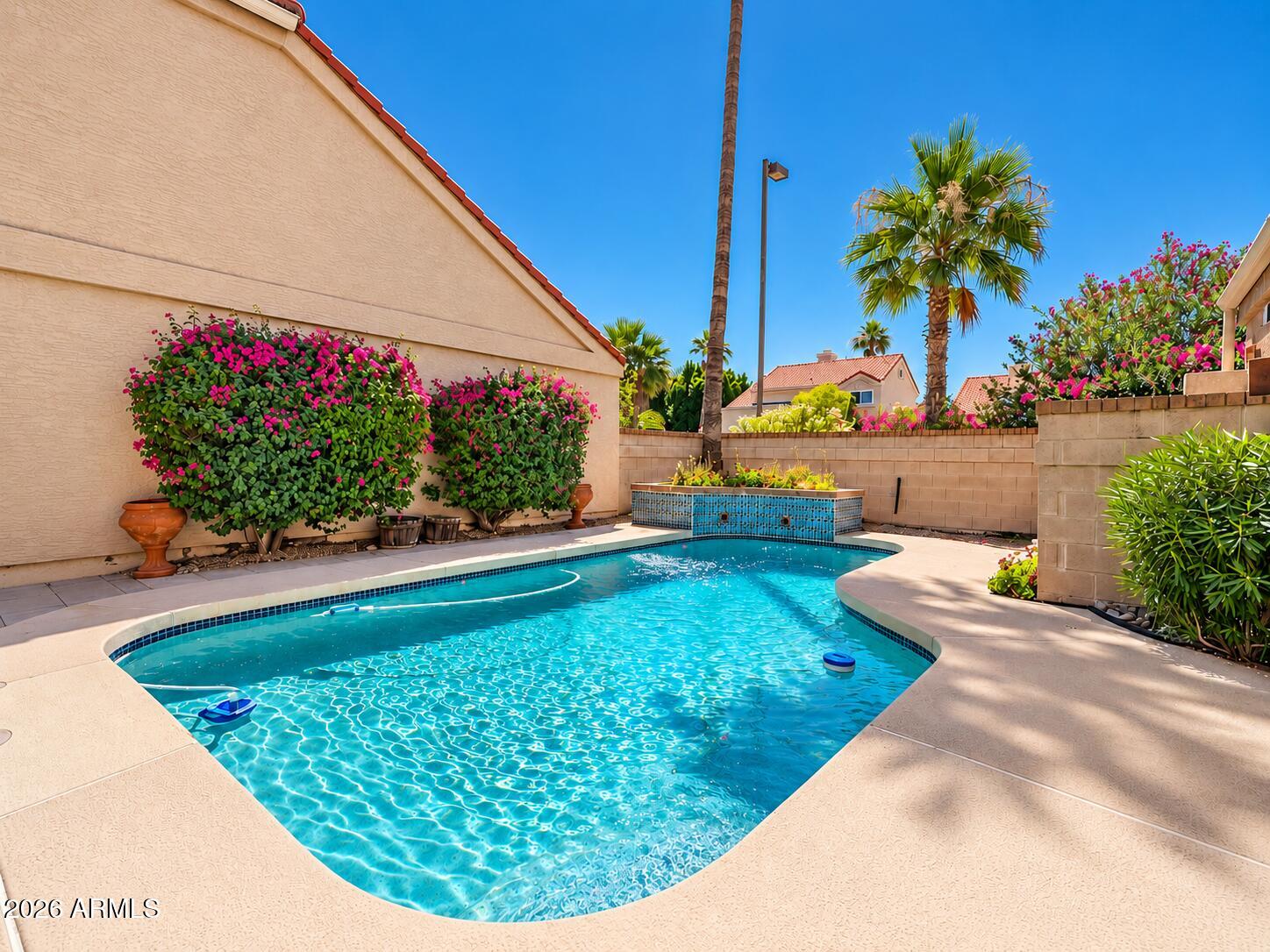 11218 E Mercer Lane