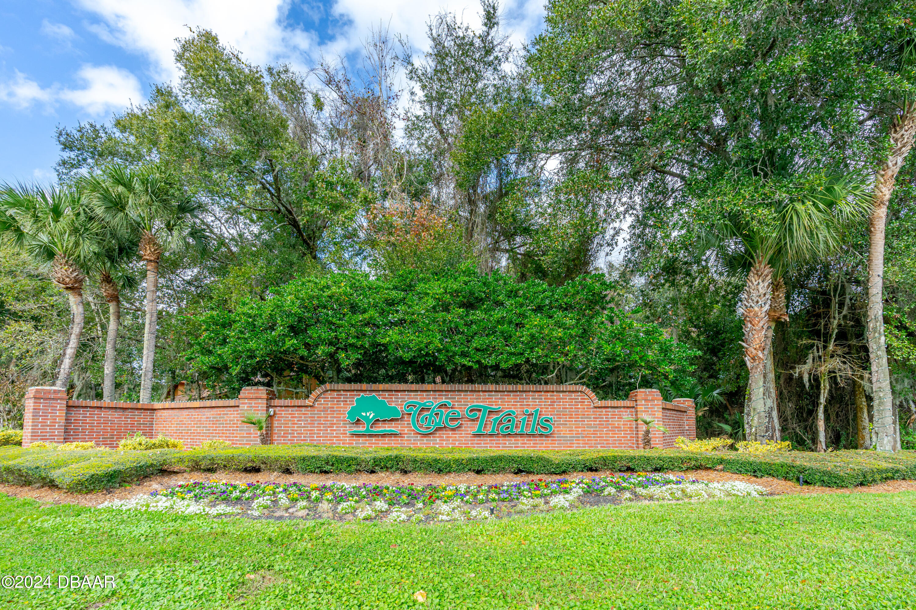 4 Whispering Pines Trail