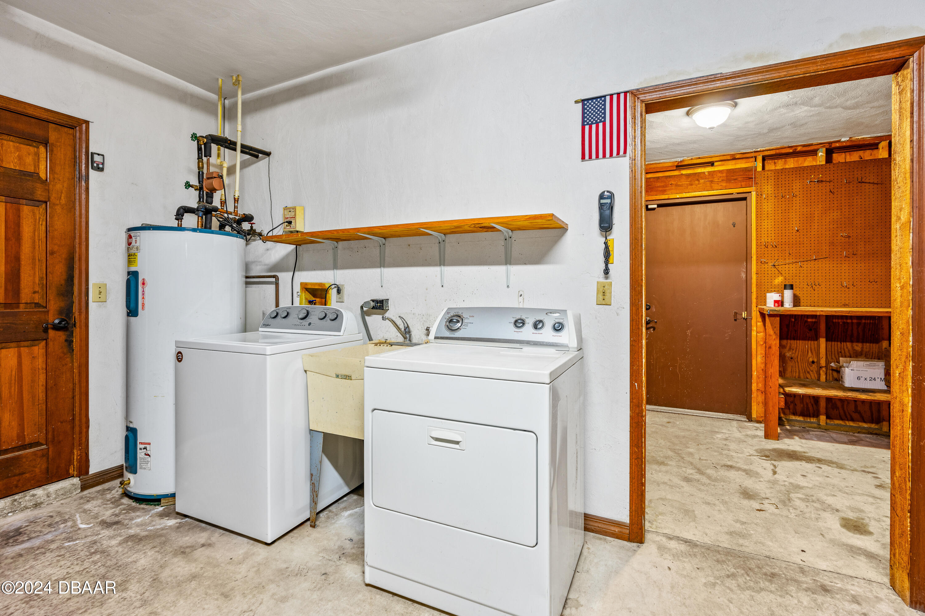 4 Whispering Pines Trail