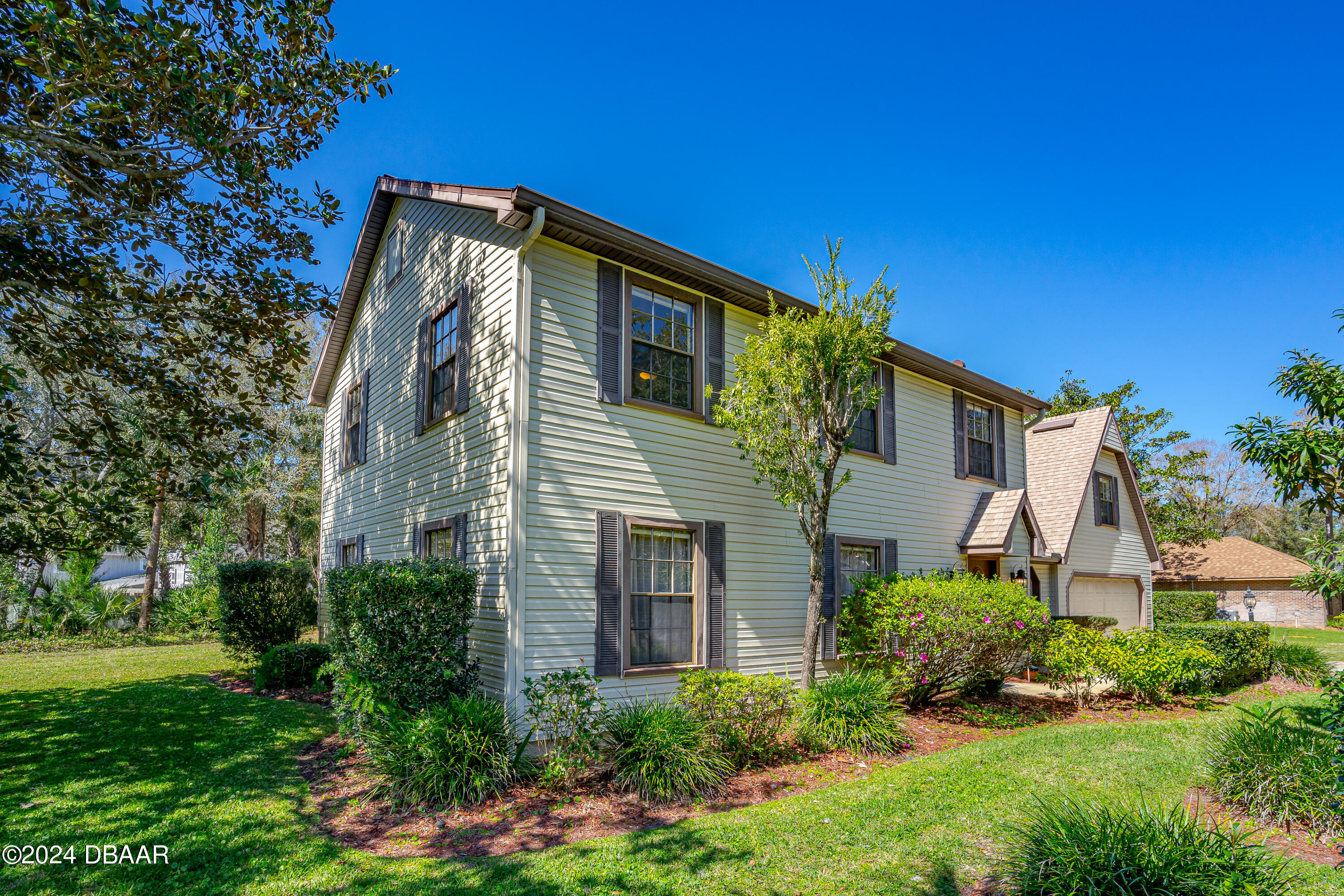 4 Whispering Pines Trail