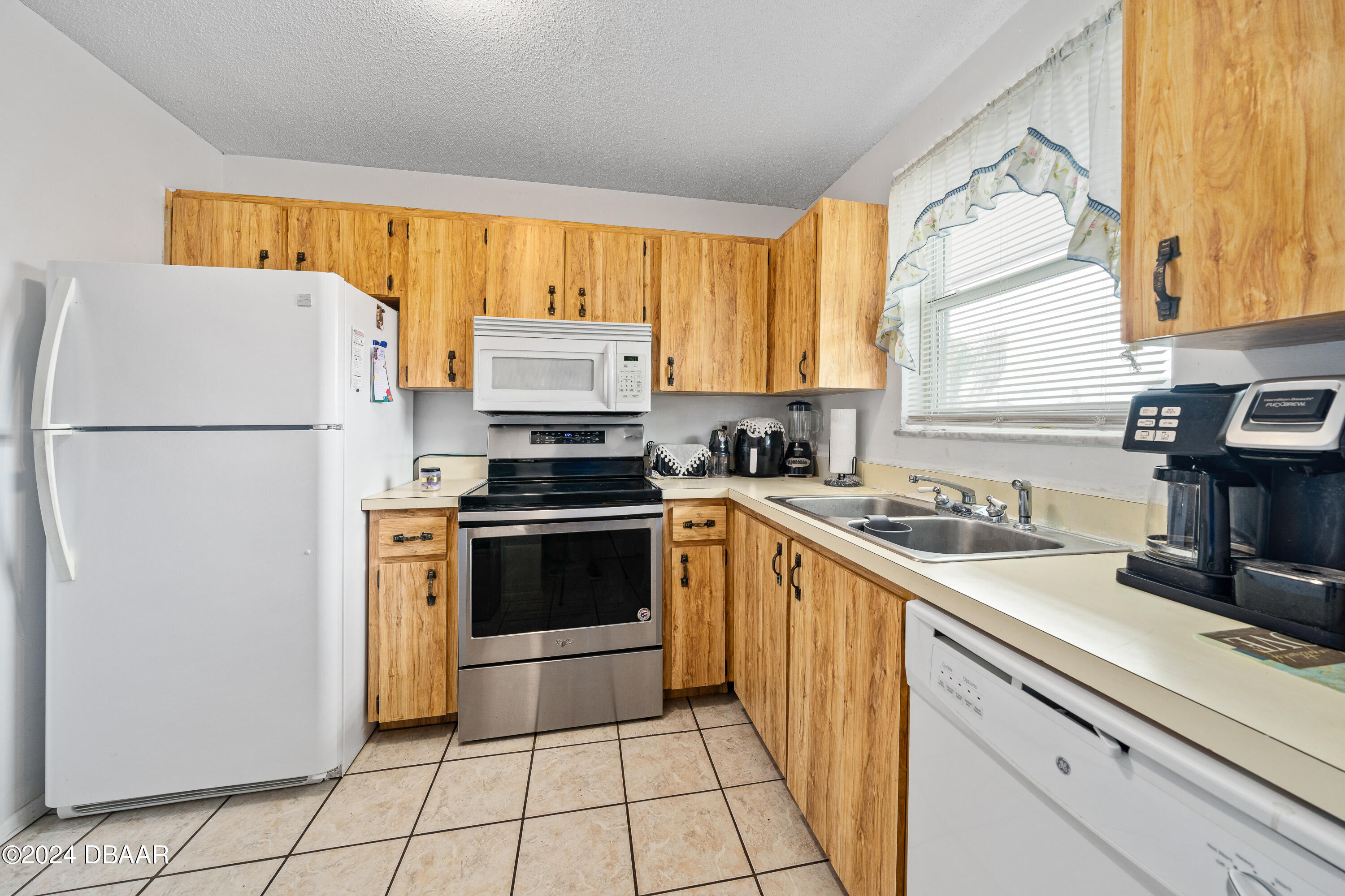2801 N Halifax Avenue, 257